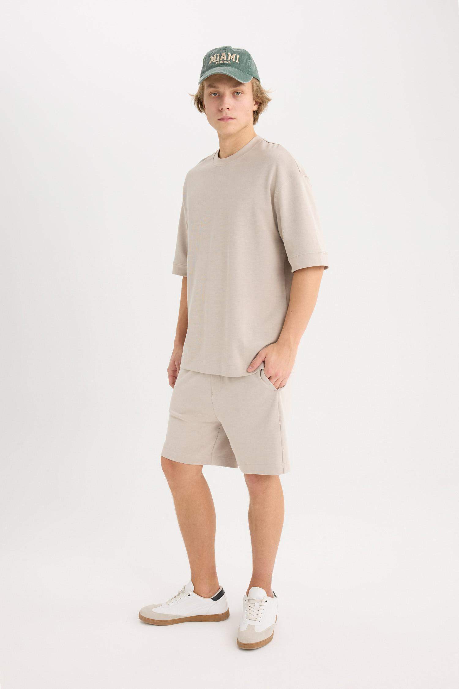 Regular Fit Regular Hem Shorts