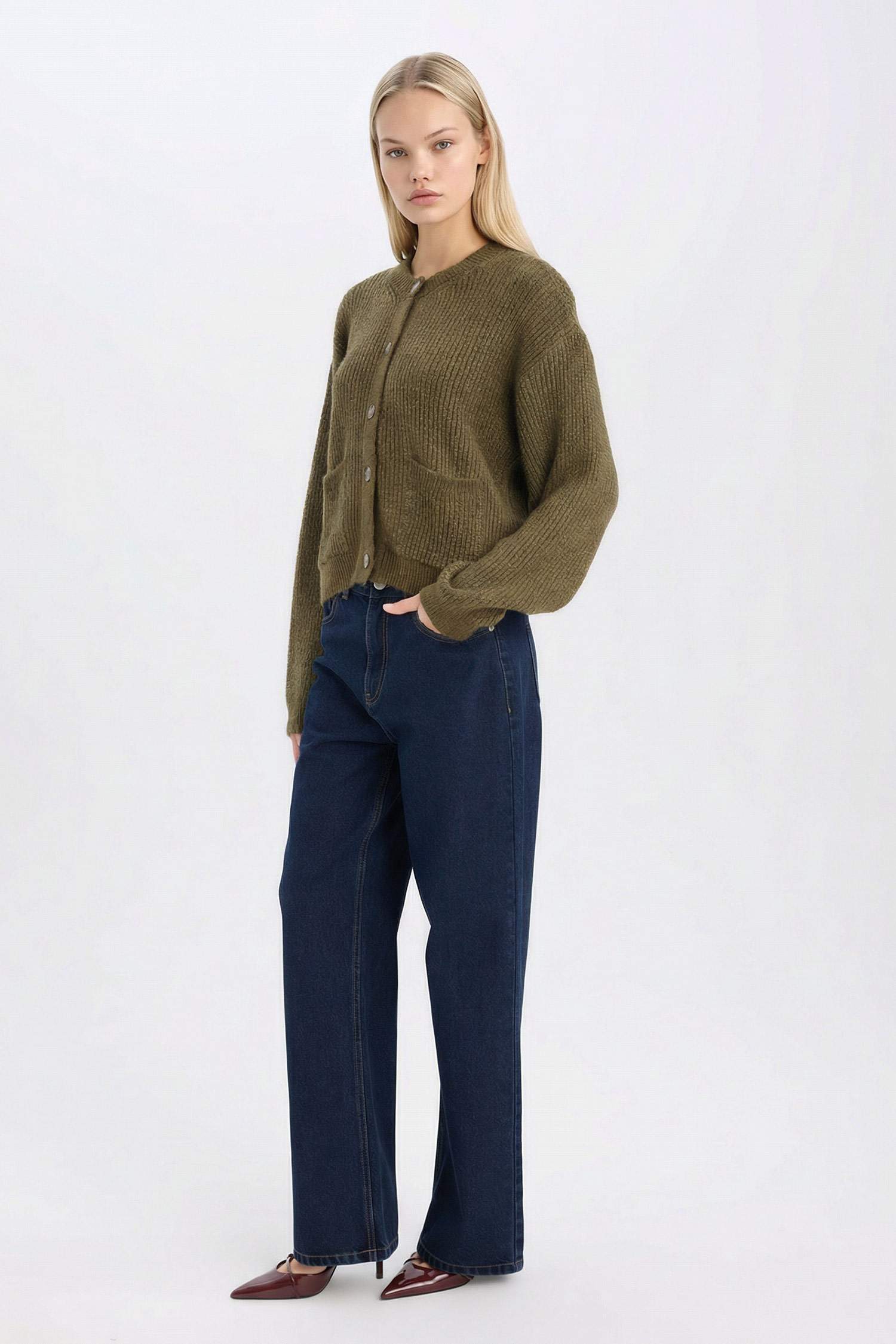 Regular Fit Bisiklet Yaka Düğmeli Triko Hırka