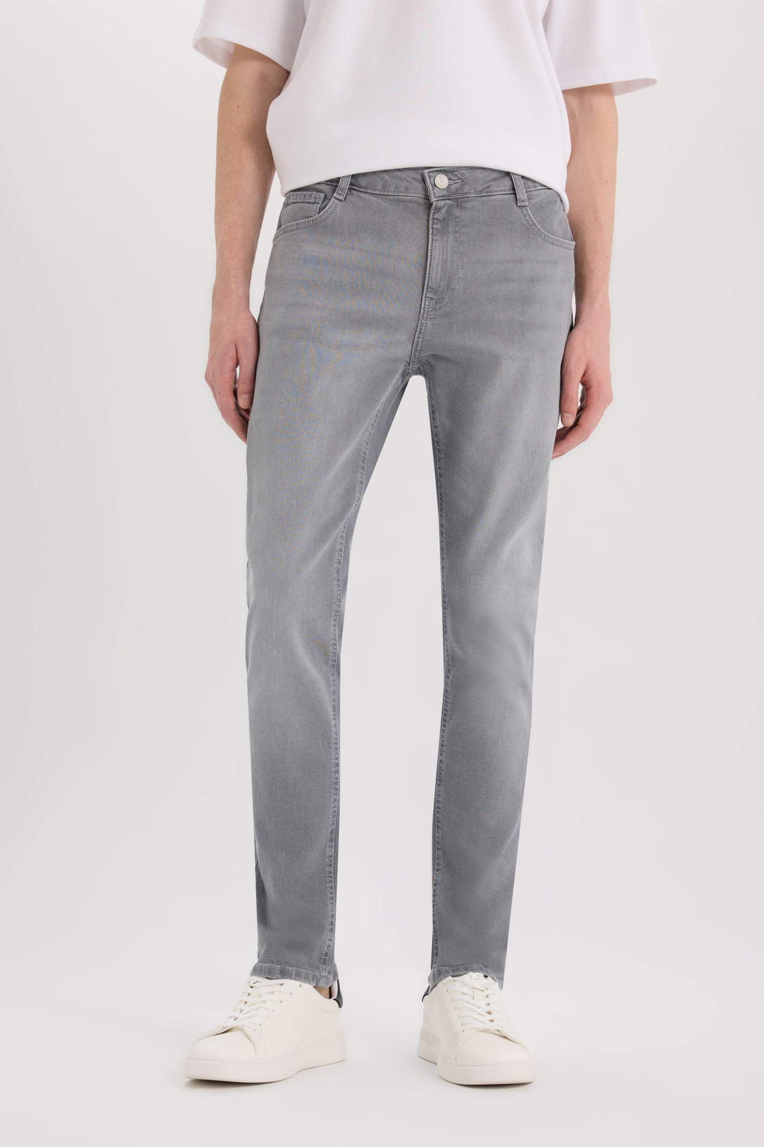 Pedro Slim Fit Dar Kalıp Normal Bel Dar Paça Jean Pantolon