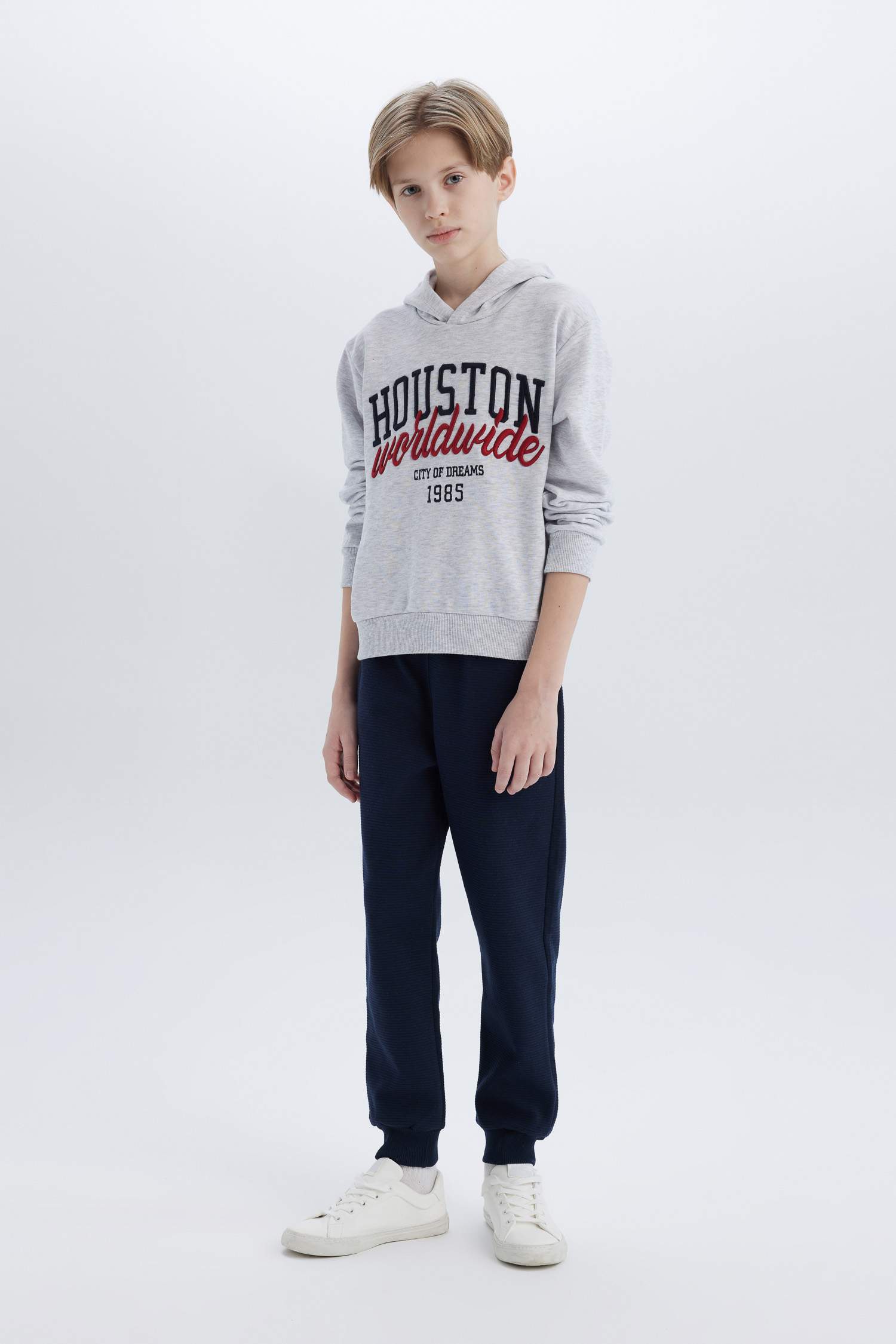 Erkek Çocuk 2'li Takım Kapüşonlu Baskılı Sweatshirt Beli Lastikli Eşofman Altı