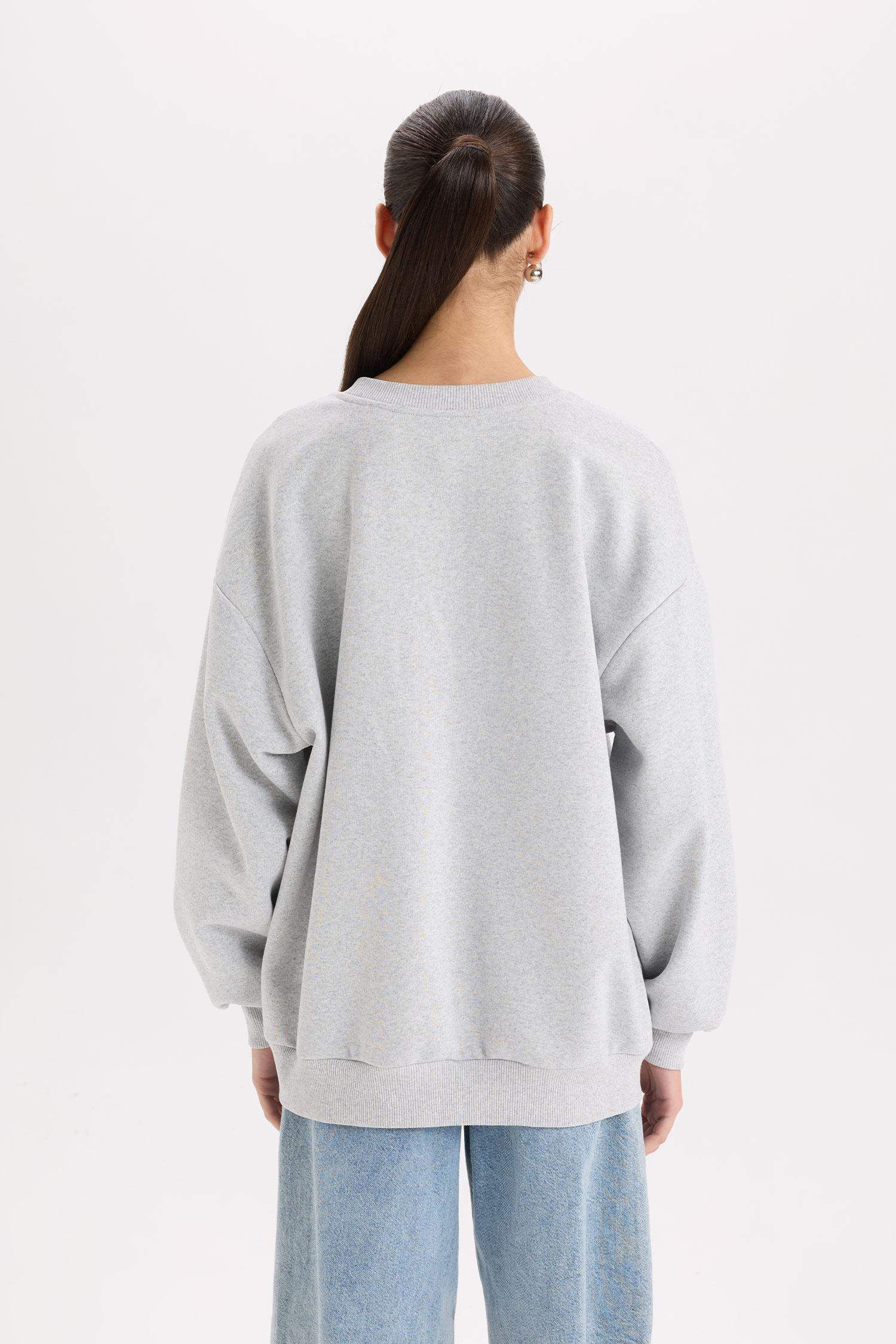 Oversize Geniş Kalıp Bisiklet Yaka Baskılı Kalın Sweatshirt