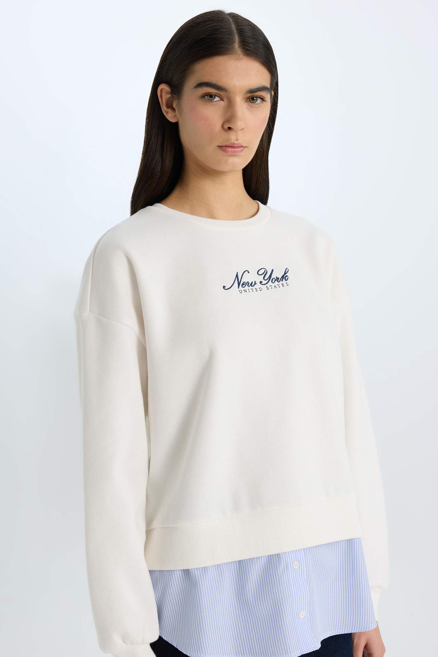 релакс пішімі қала с мойын Свитер