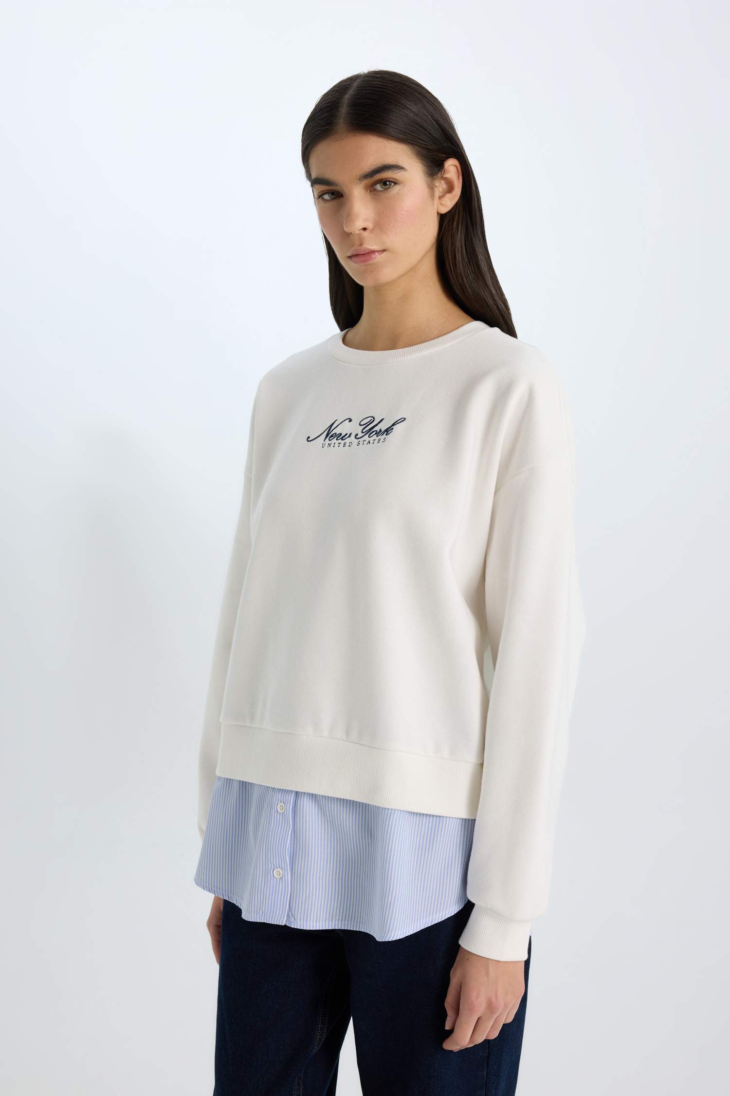 релакс пішімі қала с мойын Свитер