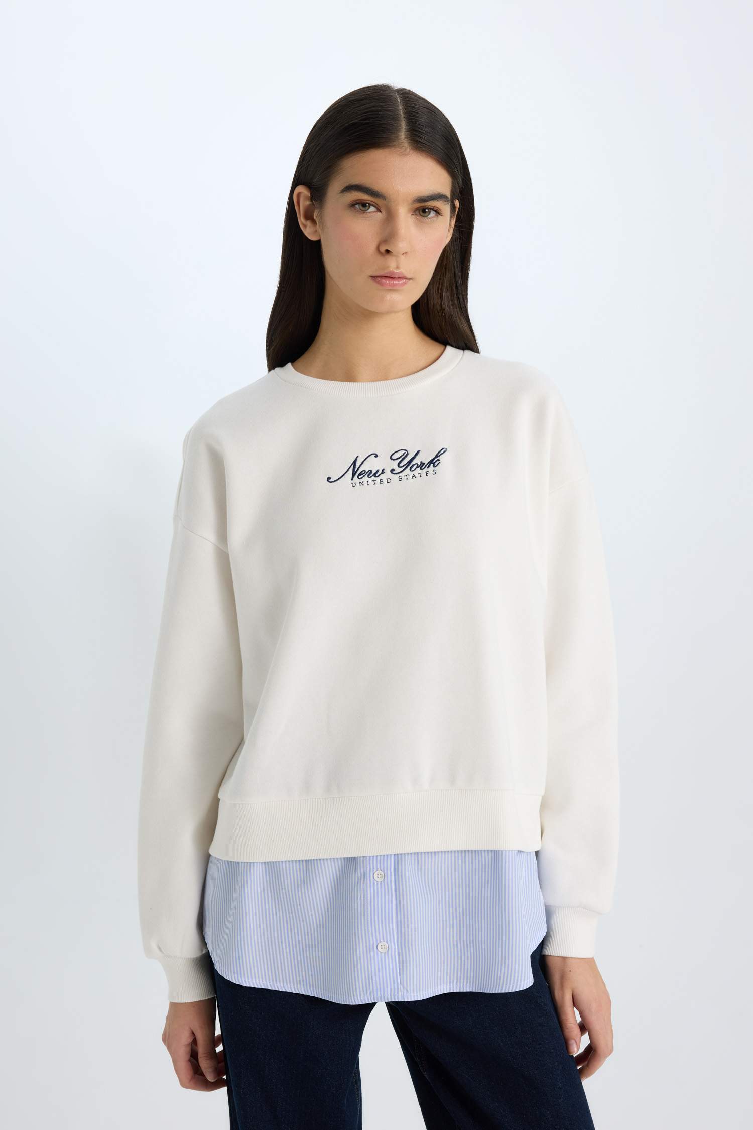 релакс пішімі қала с мойын Свитер