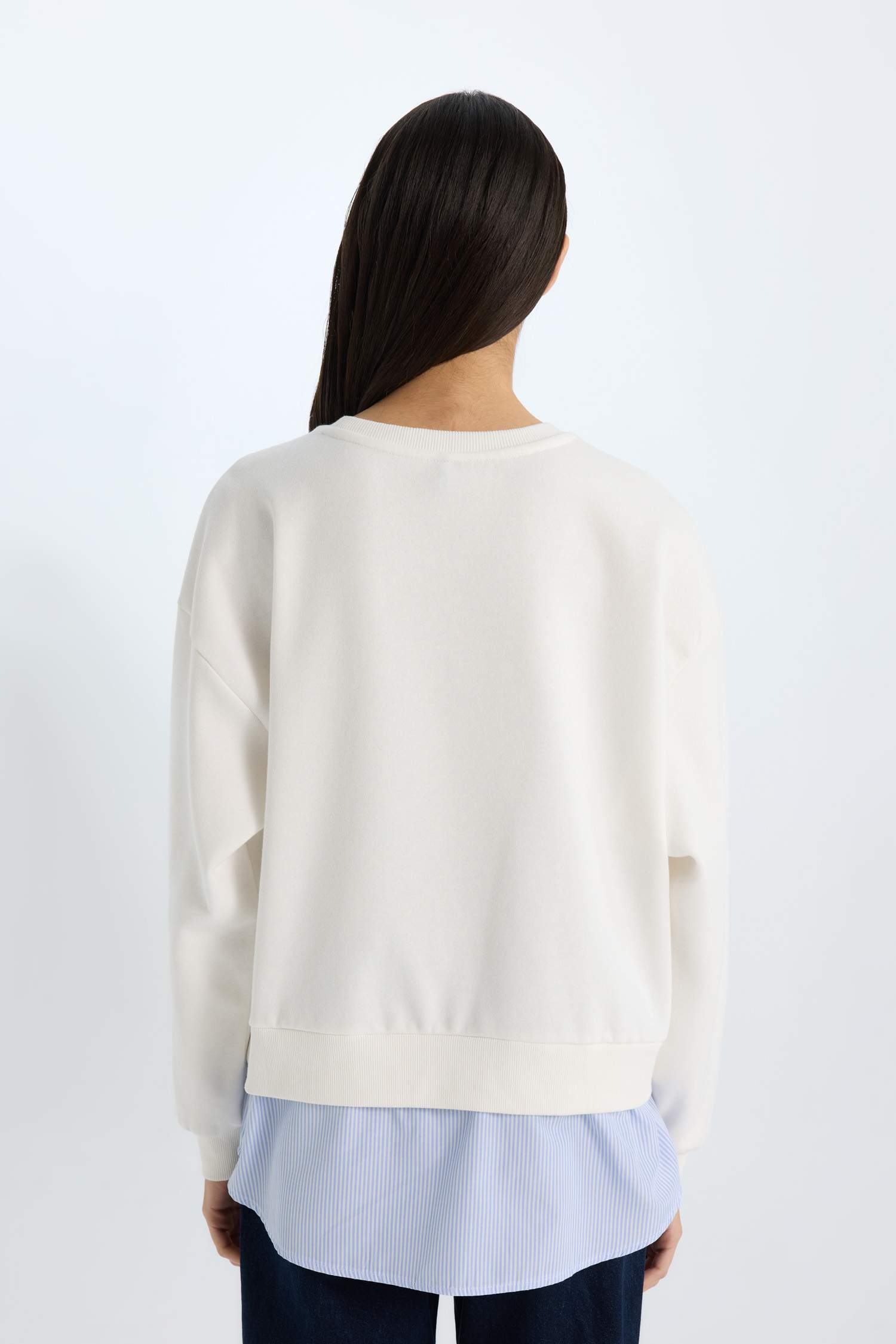 релакс пішімі қала с мойын Свитер