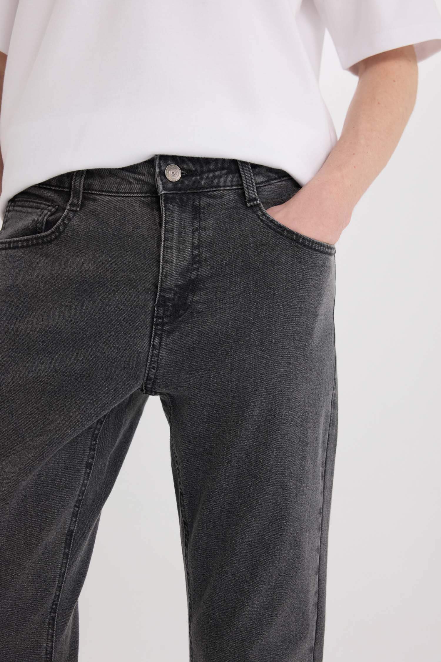 Sergio Regular Fit Regular Hem Denim Trousers