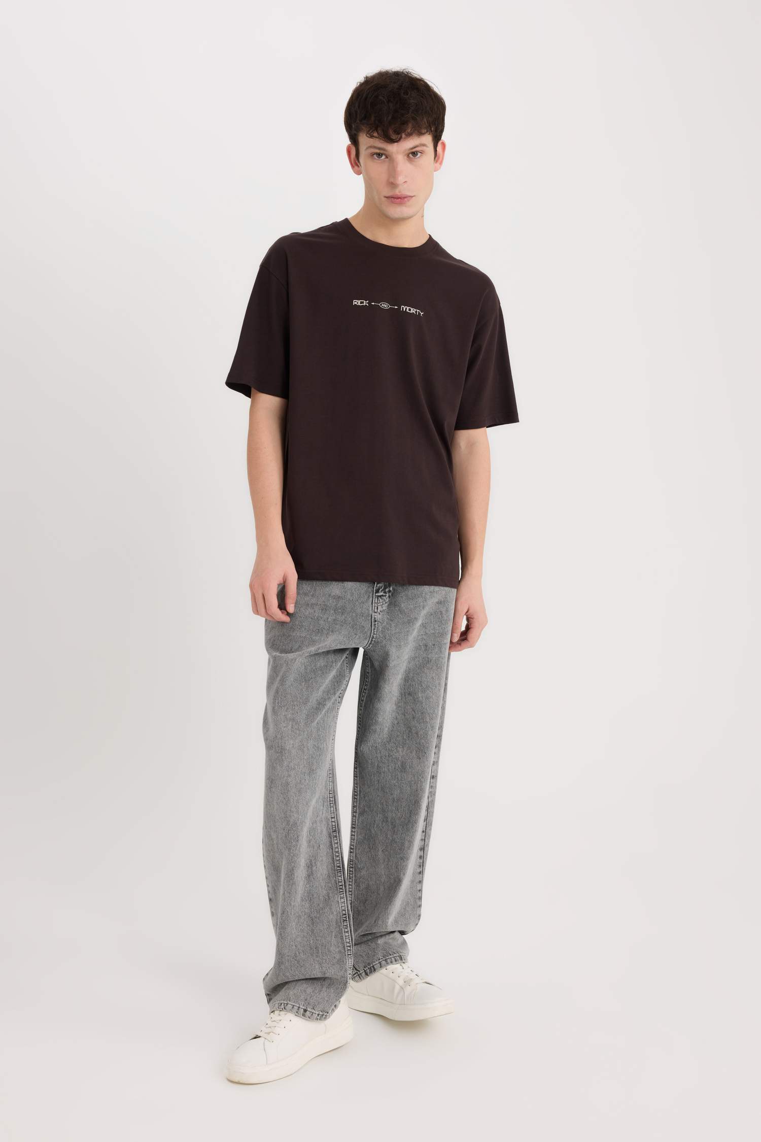 %100 Pamuk Rick and Morty Boxy Fit Bisiklet Yaka Sırt Baskılı Kısa Kollu Tişört