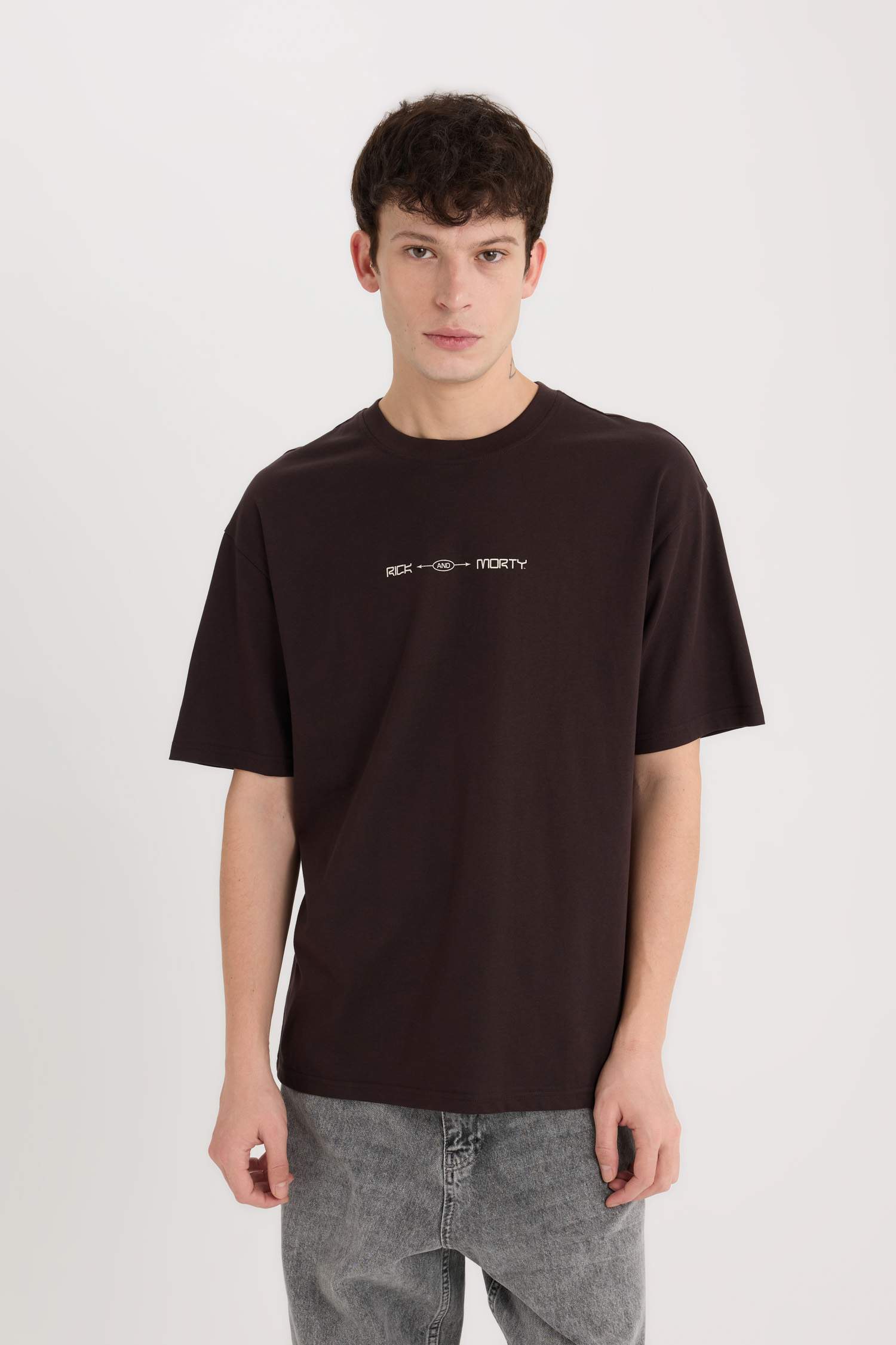 %100 Pamuk Rick and Morty Boxy Fit Bisiklet Yaka Sırt Baskılı Kısa Kollu Tişört