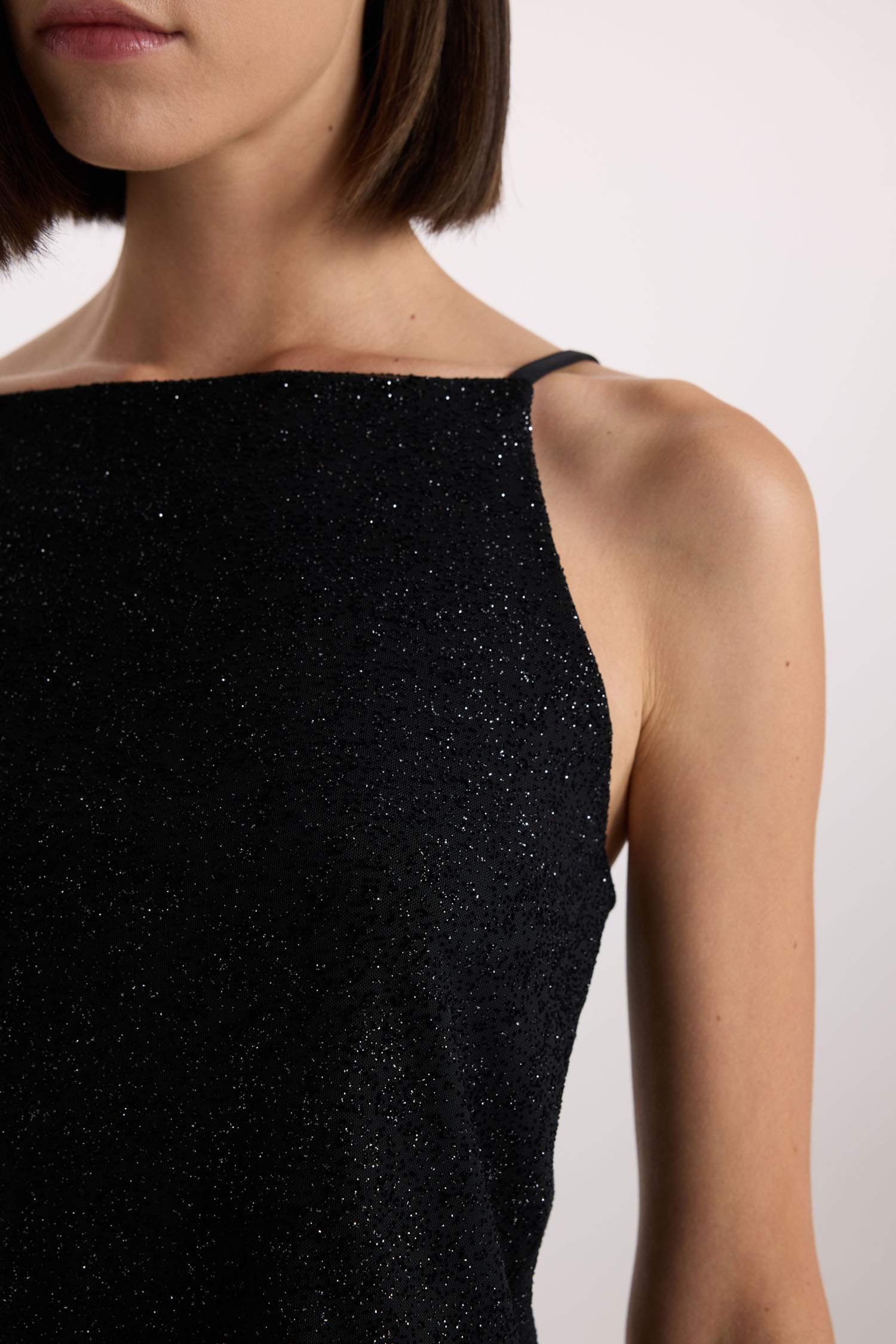 Slim Fit Embroidered Tulle U Collar Strappy Tank Top