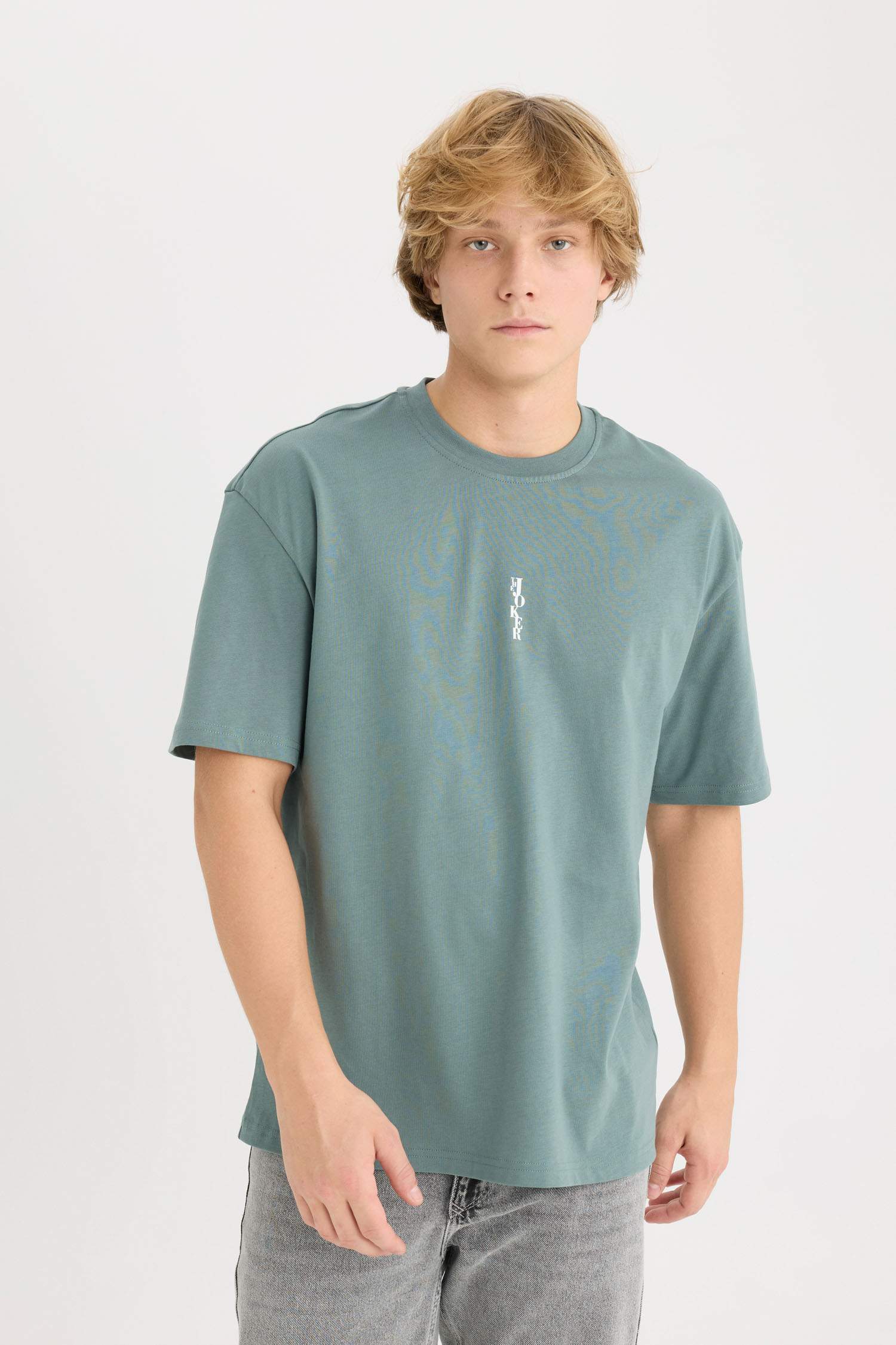 Batman Boxy Fit футболка с круглым вырезом и принтом на спине, короткие рукава