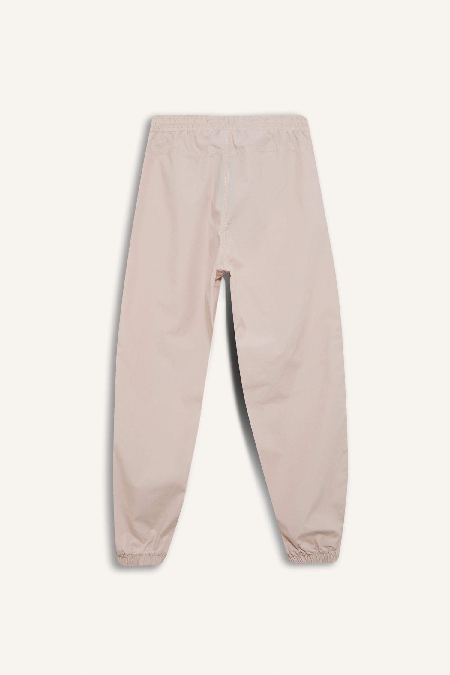 Erkek Çocuk Jogger Fit Standart Paça Paraşüt Pantolon