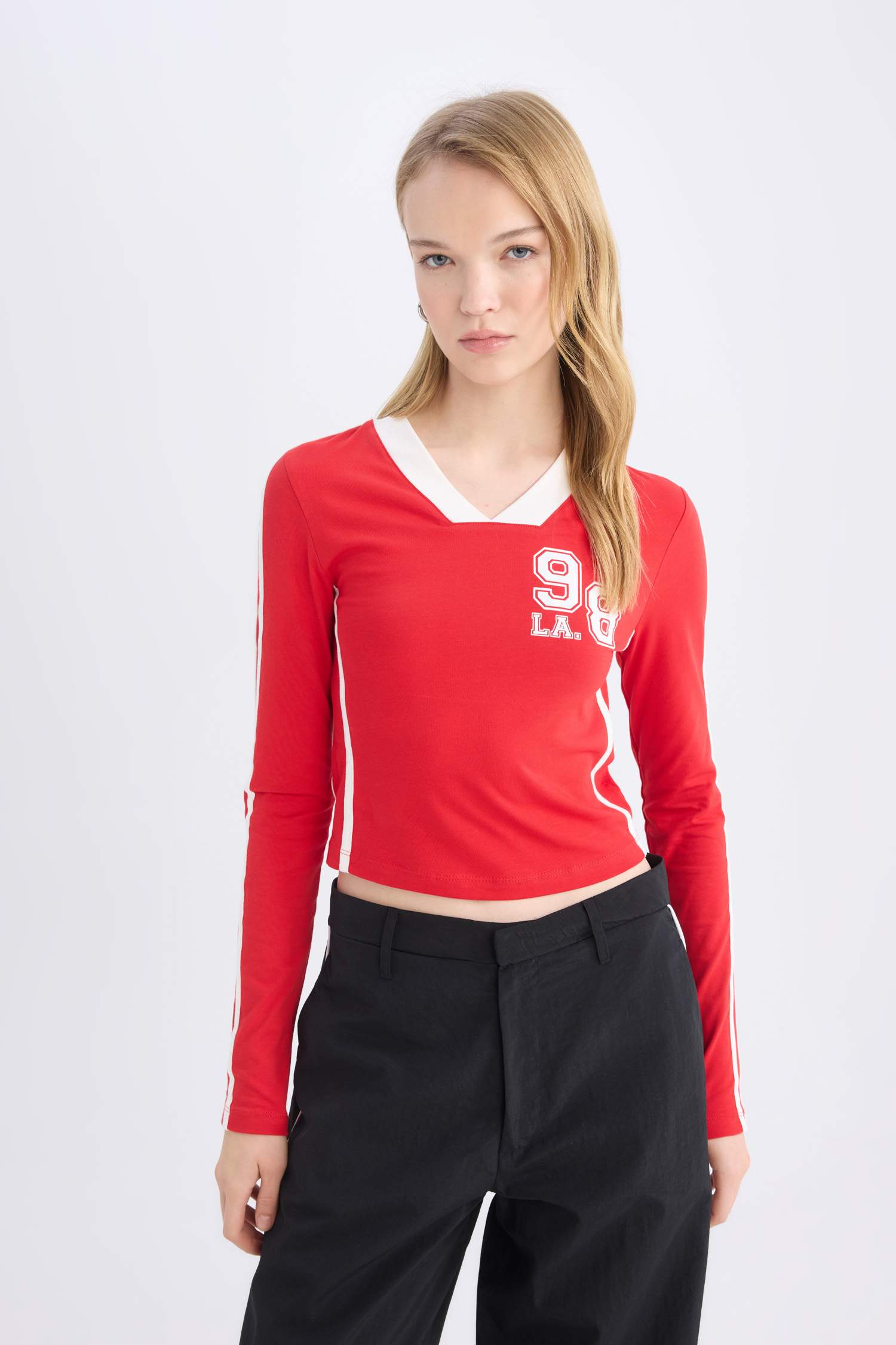 Fitted Back Printed Long Sleeve T-Shirt