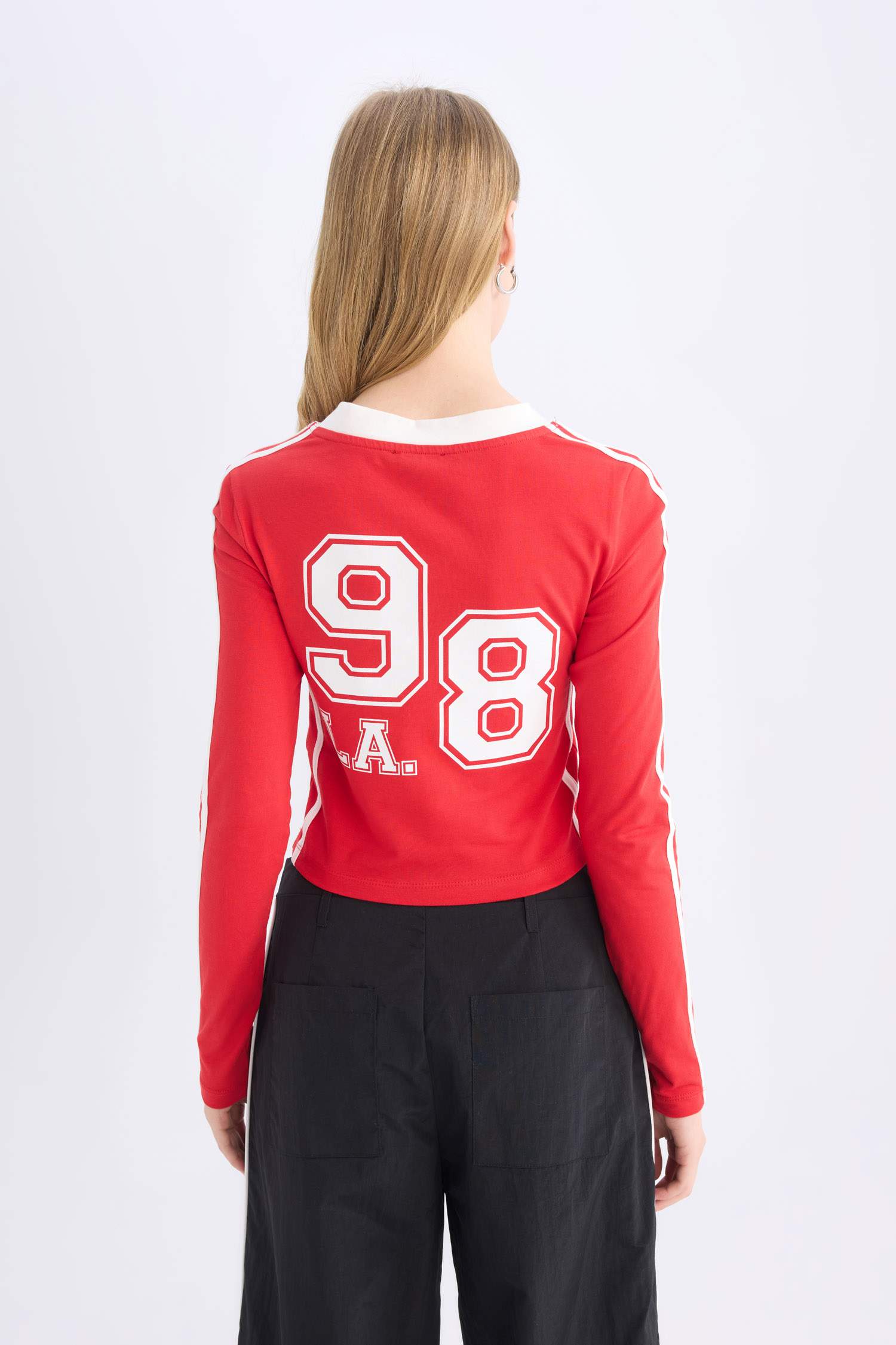 Fitted Back Printed Long Sleeve T-Shirt