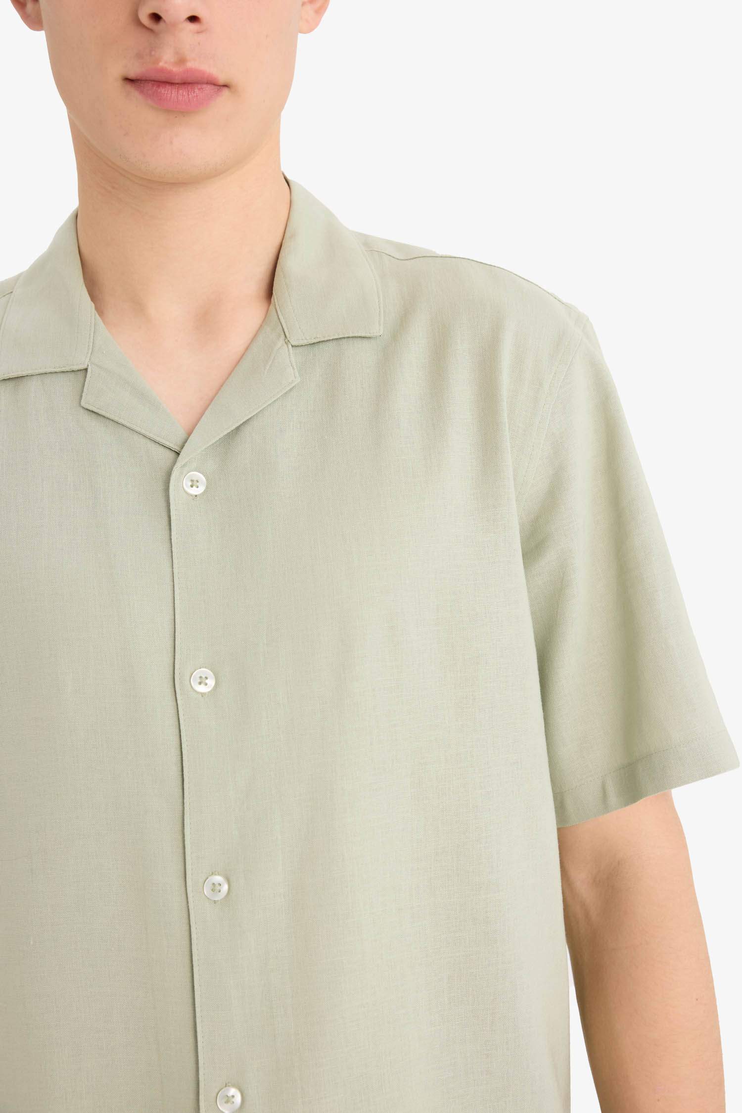 Relax Fit Polo Yaka Keten Karışımlı Kısa Kollu Gömlek