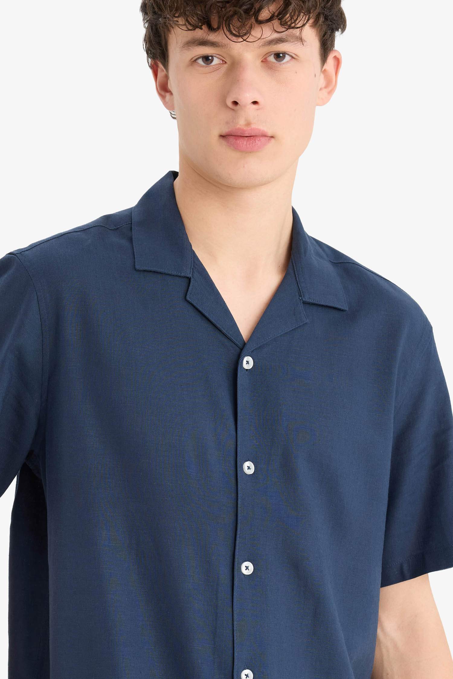 Relax Fit Polo Yaka Keten Karışımlı Kısa Kollu Gömlek