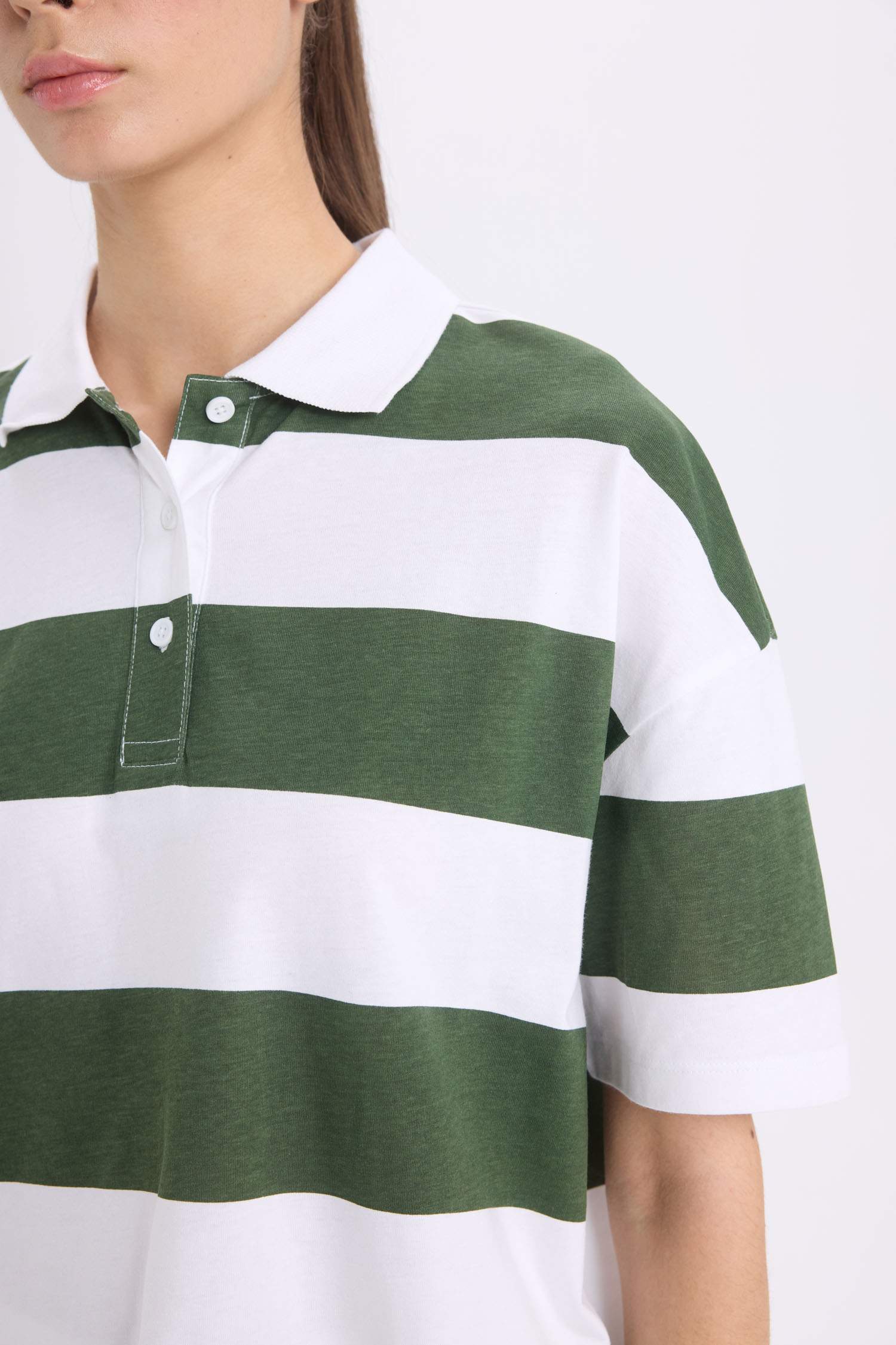 تيشيرت بولو مخطط نص ردن قطن قصة مريحة