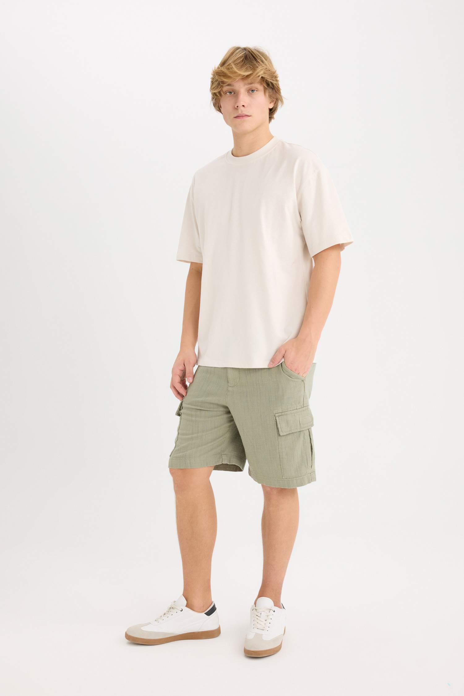 Regular Cargo Cotton Bermuda Shorts