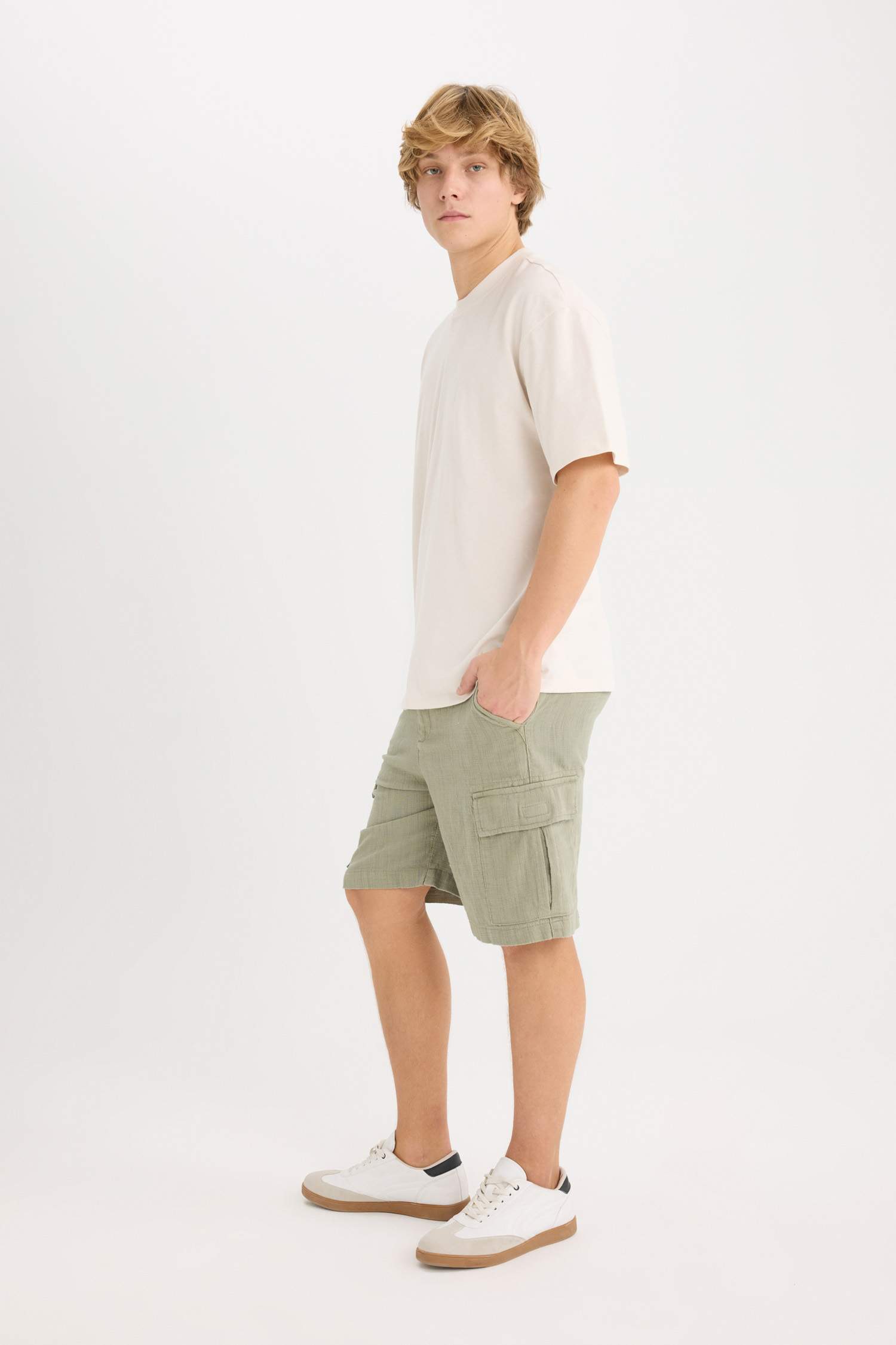 Regular Cargo Cotton Bermuda Shorts