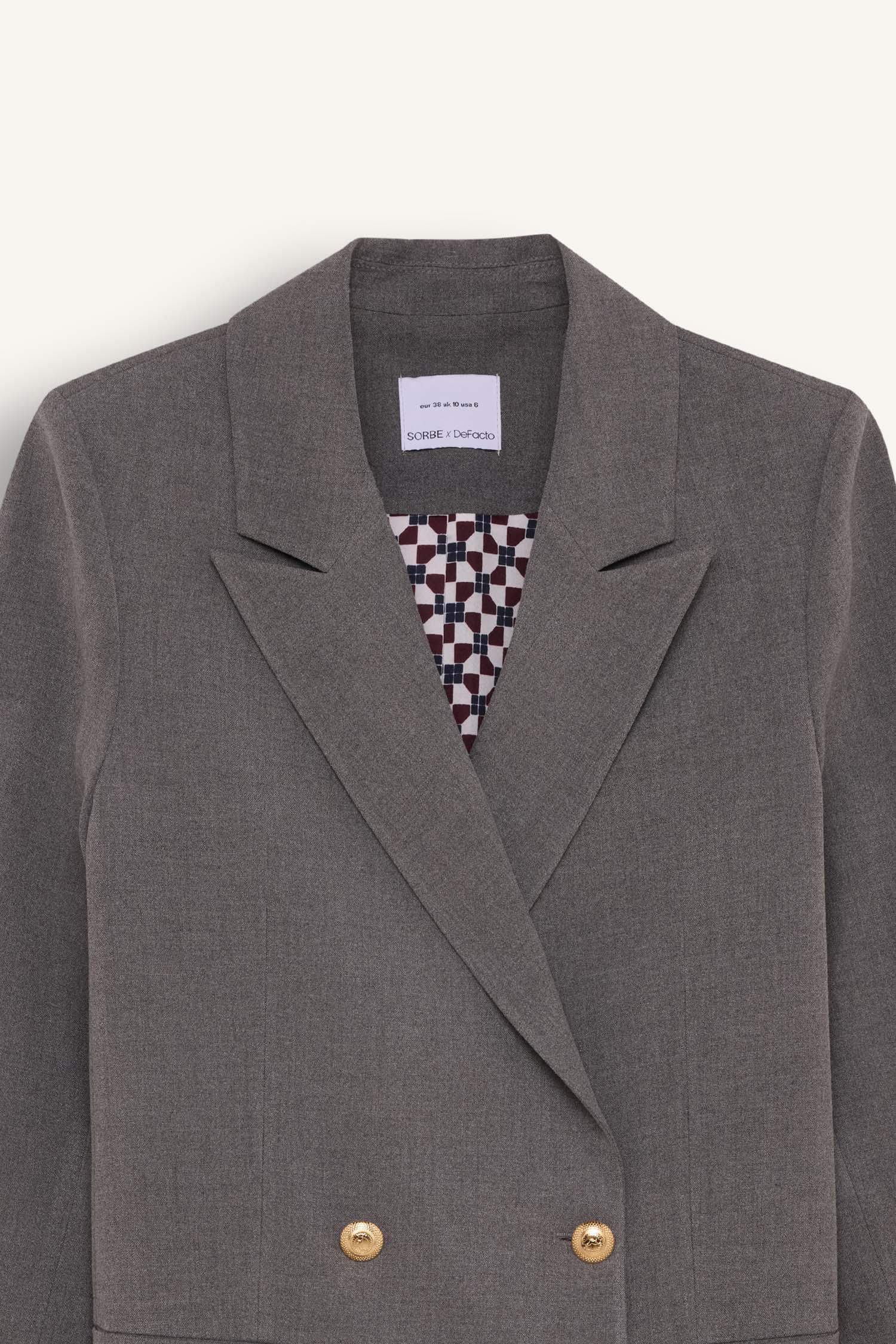 Sorbe x DeFacto Kruvaze Yaka Basic Düz Düğmeli Blazer Ceket