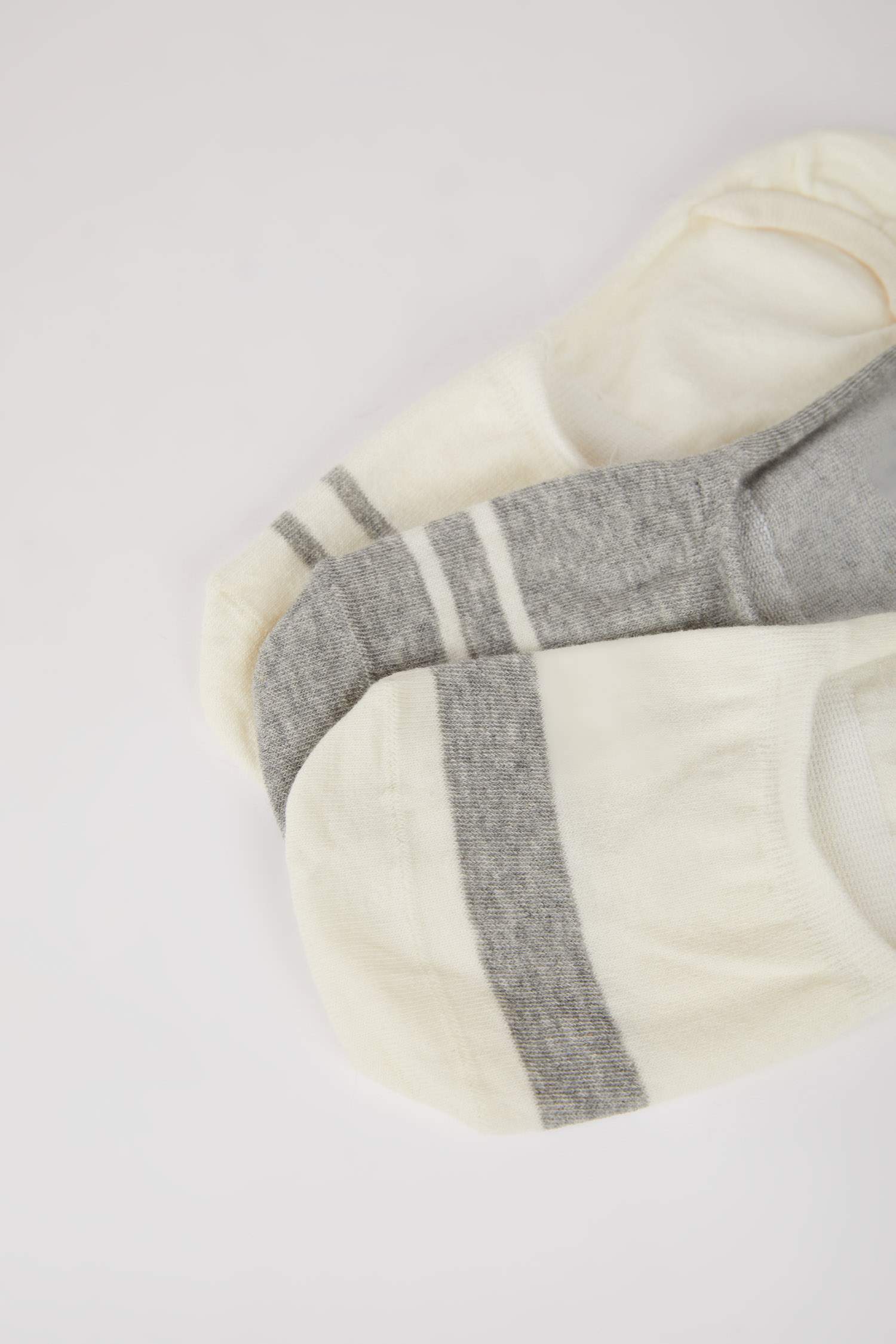 Erkek Dikişsiz 3'lü Pamuklu Babet Çorap