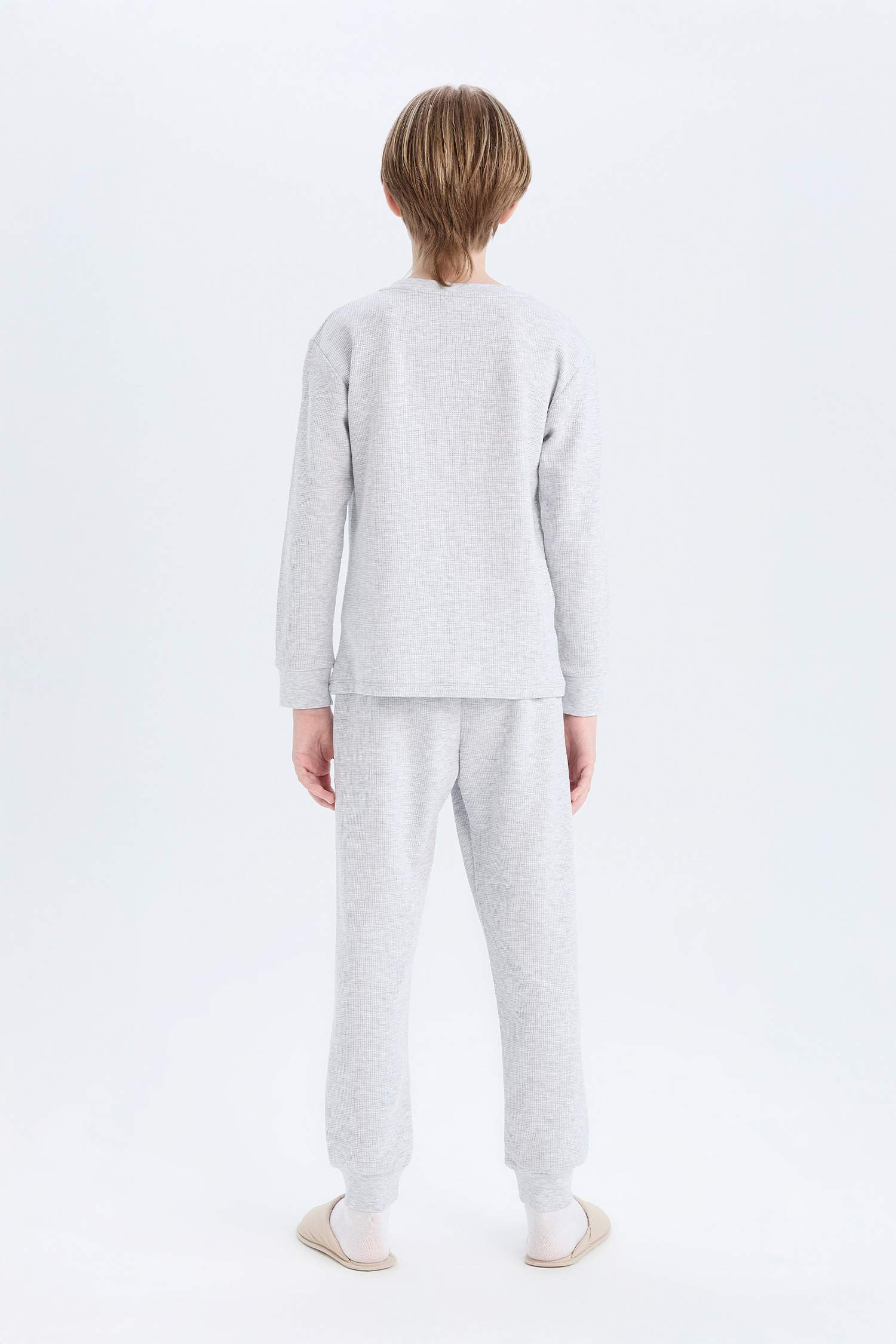 بيجامة أولاد قصة عادية من قطعتين