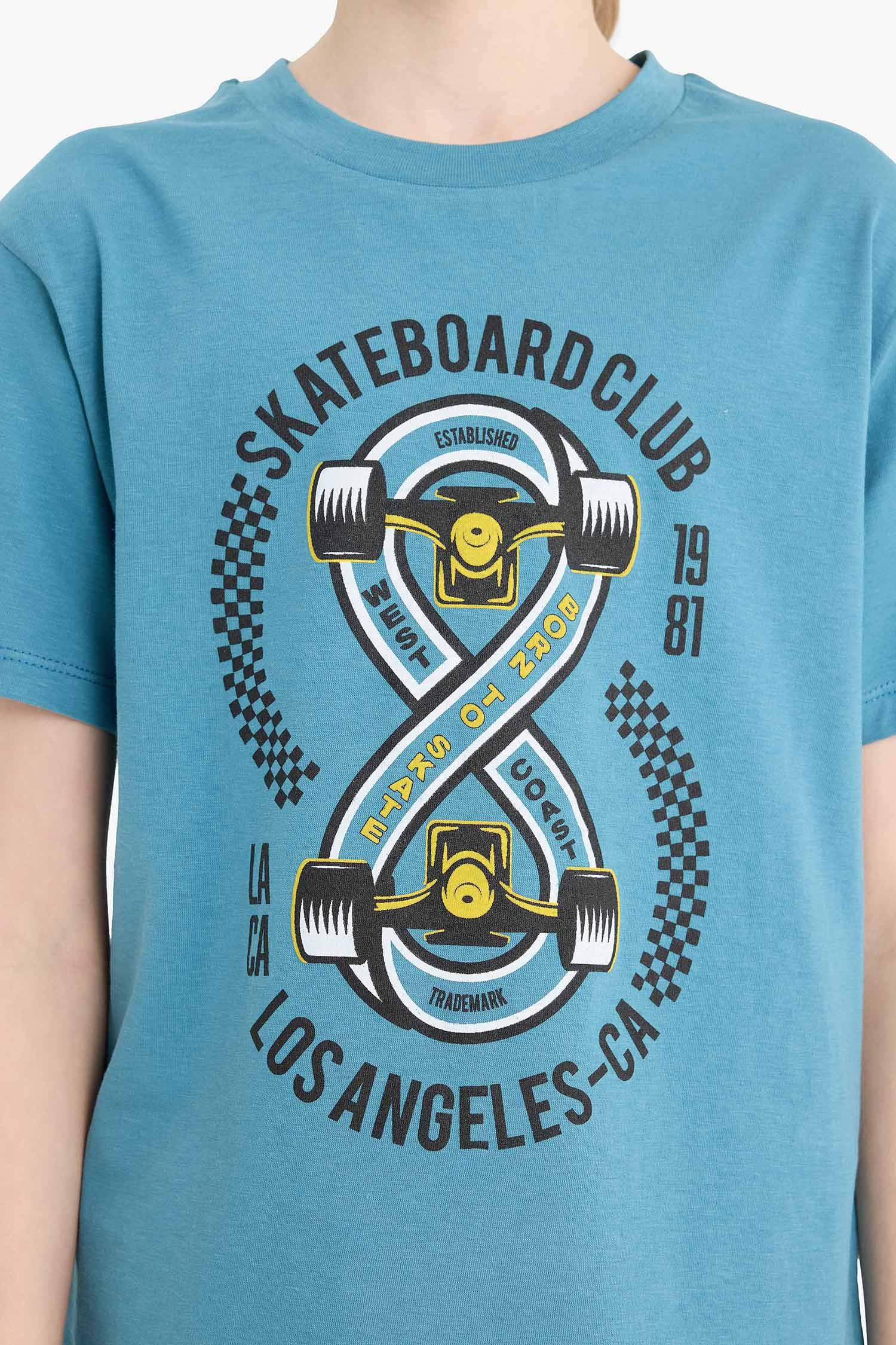 Пижама для мальчика с рисунком, с коротким рукавом и шортами