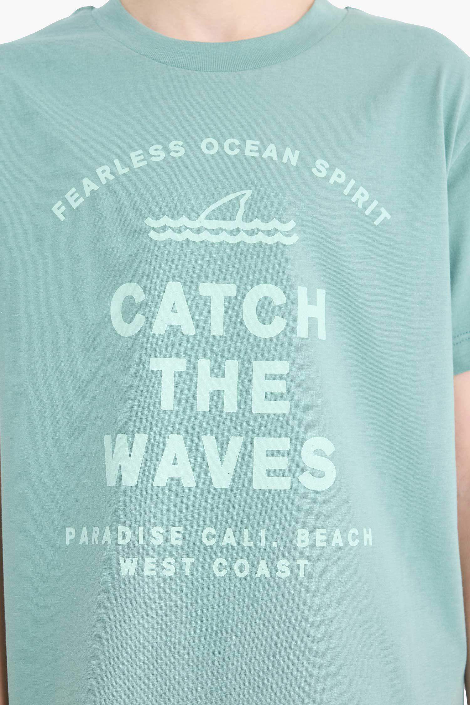 Erkek Çocuk Pijama Takımı Baskılı Kısa Kollu Üst Beli Lastikli Şort