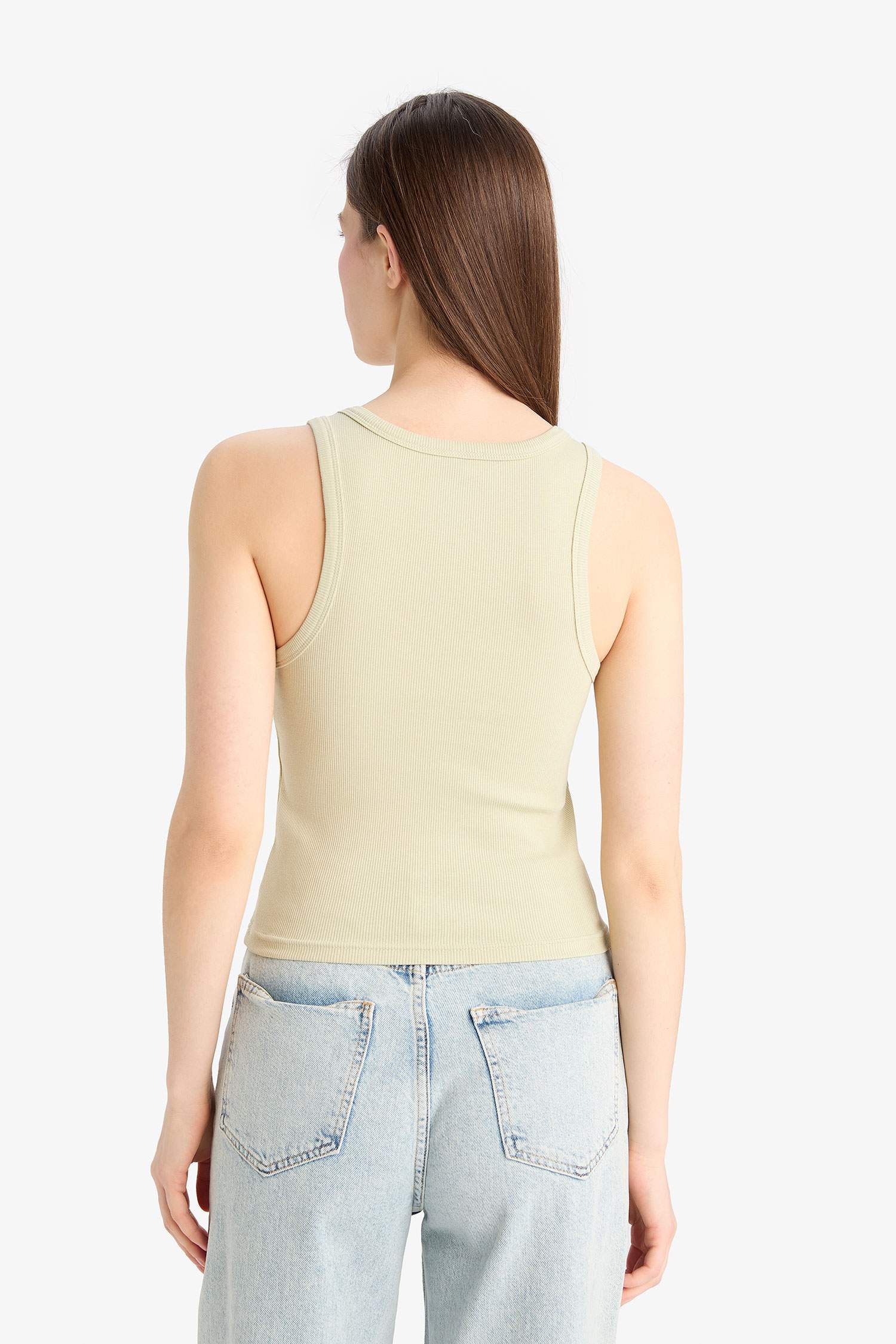 Обтягивающая майка из кашкорсе с круглым вырезом