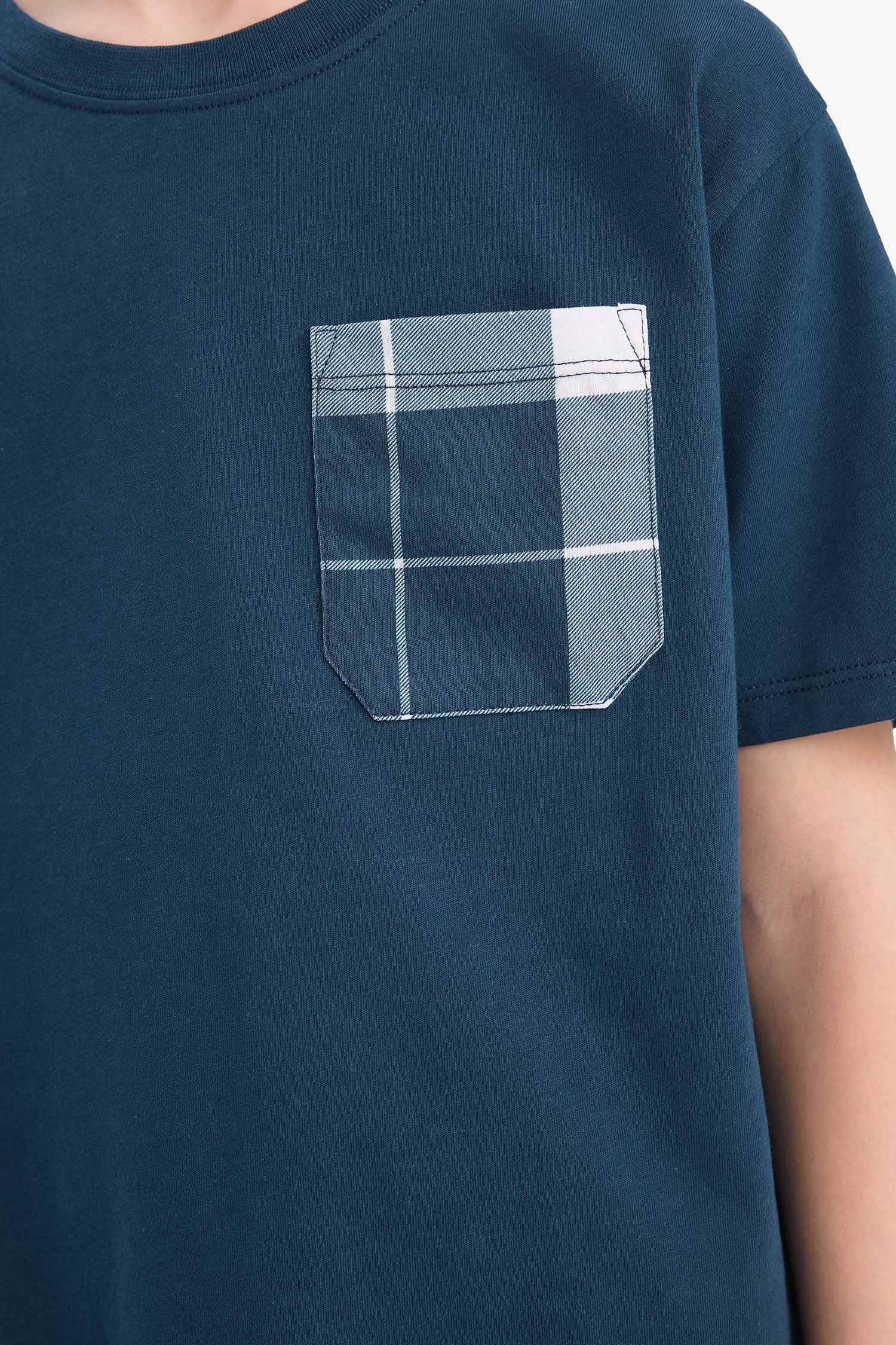 Ensemble Pyjama T-shirt et Short à carreaux pour garçon