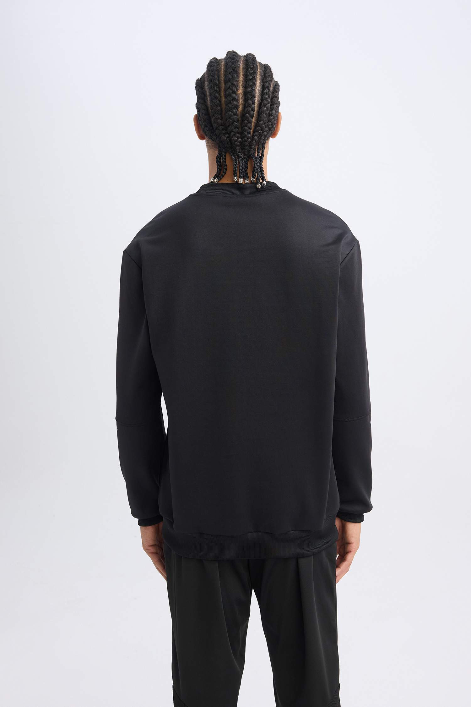 Standart Fit Bisiklet Yaka Basic Düz Sporcu Sweatshirt