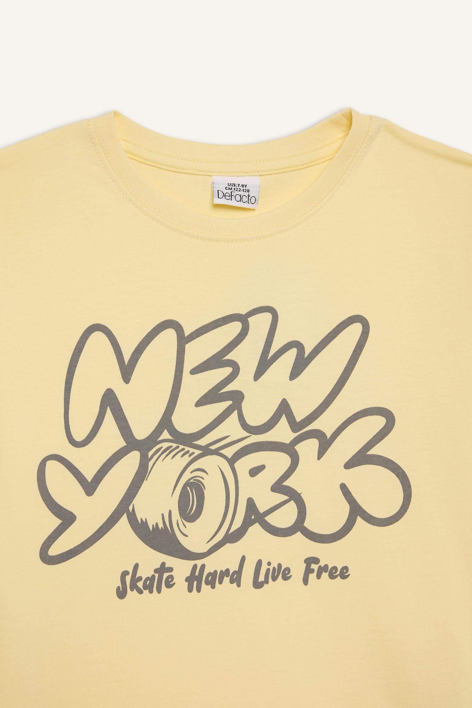 Erkek Çocuk Bisiklet Yaka Baskılı Kısa Kollu Tişört