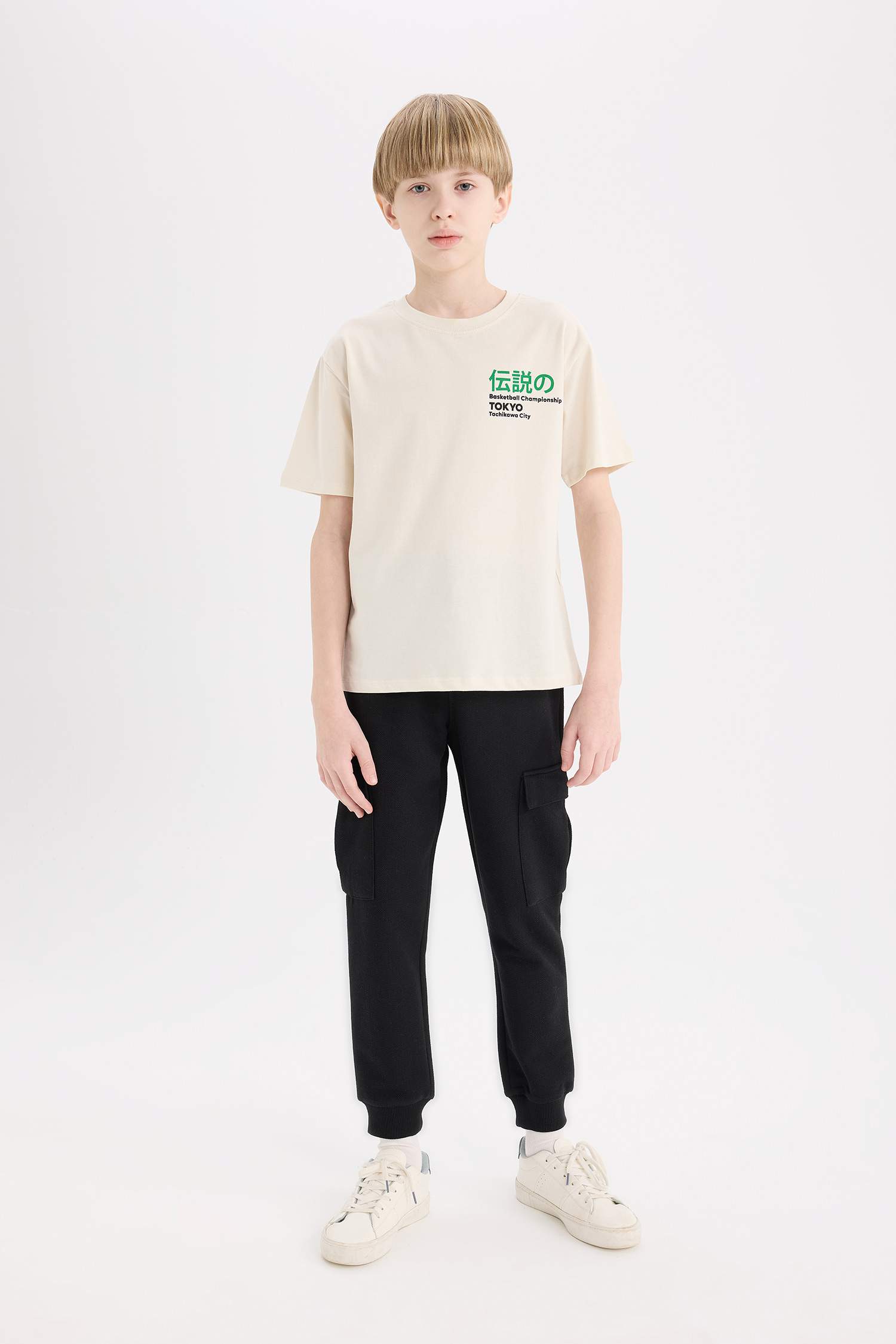 Erkek Çocuk Bisiklet Yaka Sırt Baskılı Kısa Kollu Tişört