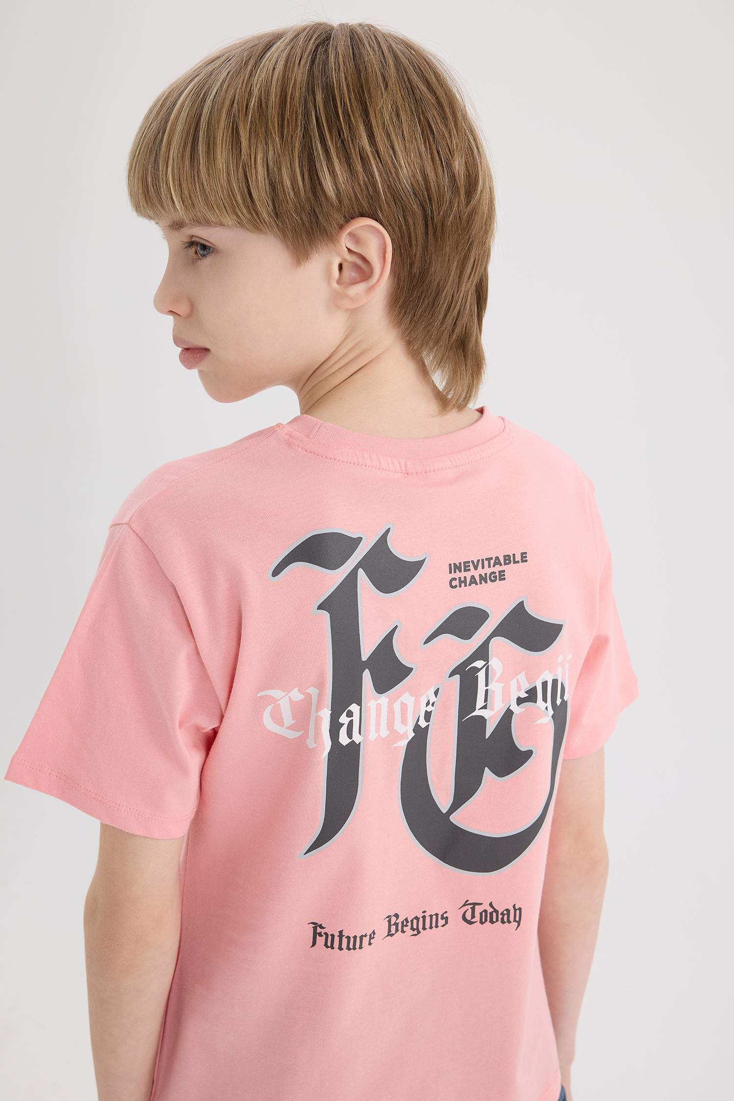Boy New Regular Fit Crew Neck Printed T-Shirt