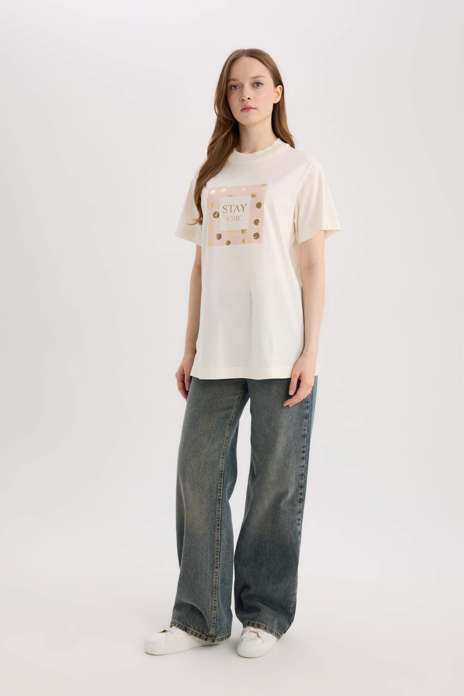 تيشيرت طويل مطبوع قصة مريحة بياخة مستديرة