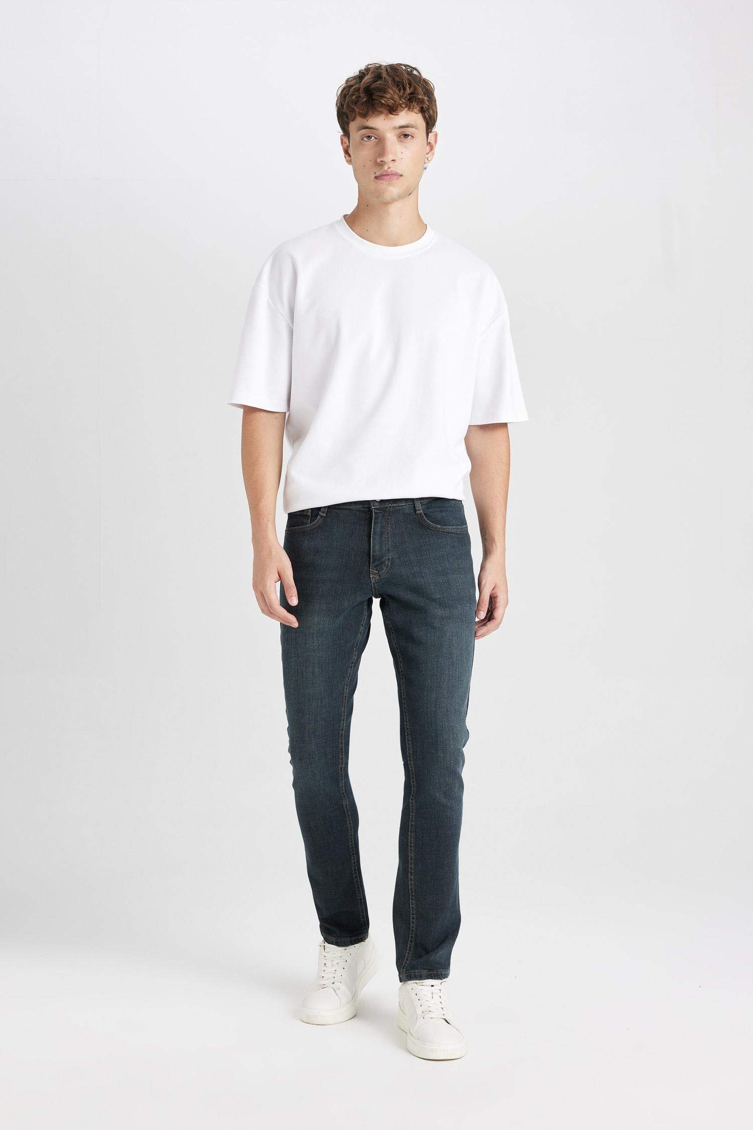 سروال جينز جينز بيدرو سليم فيت بساق ضيق