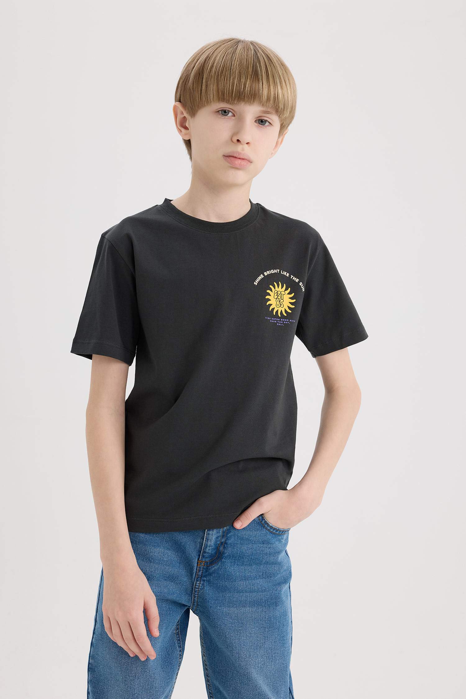 T-shirt imprimé à col rond et manches courtes pour garçon