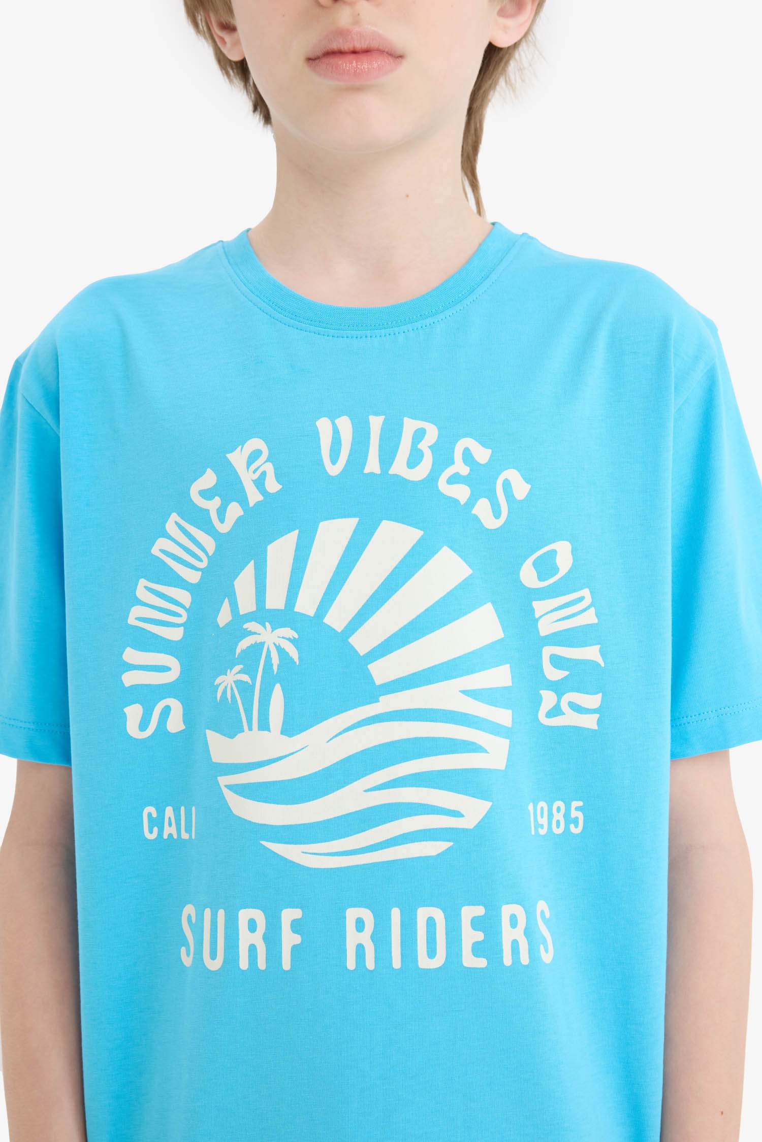 Erkek Çocuk Bisiklet Yaka Baskılı Kısa Kollu Tişört