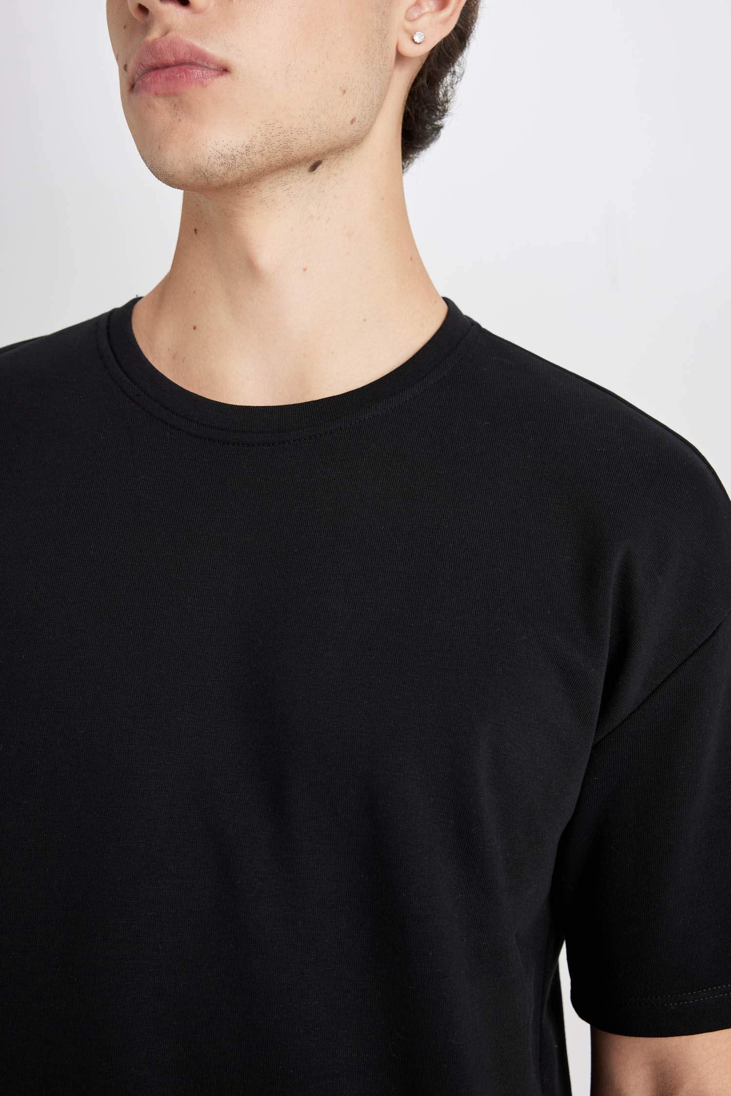 Boxy Fit Bisiklet Yaka Pamuklu Kısa Kollu Basic Düz Tişört