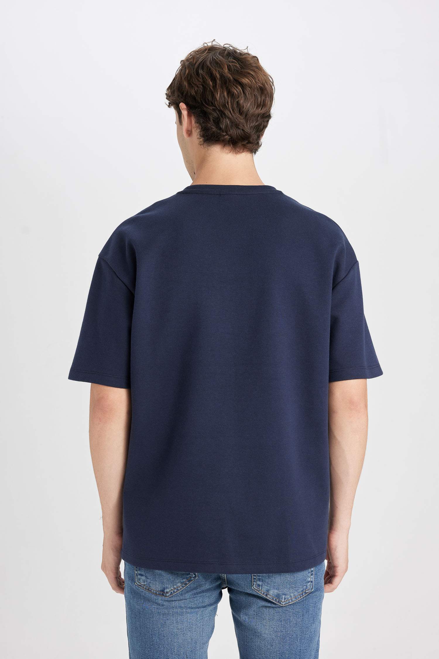 Boxy Fit Bisiklet Yaka Pamuklu Kısa Kollu Basic Düz Ağır Kumaş Tişört