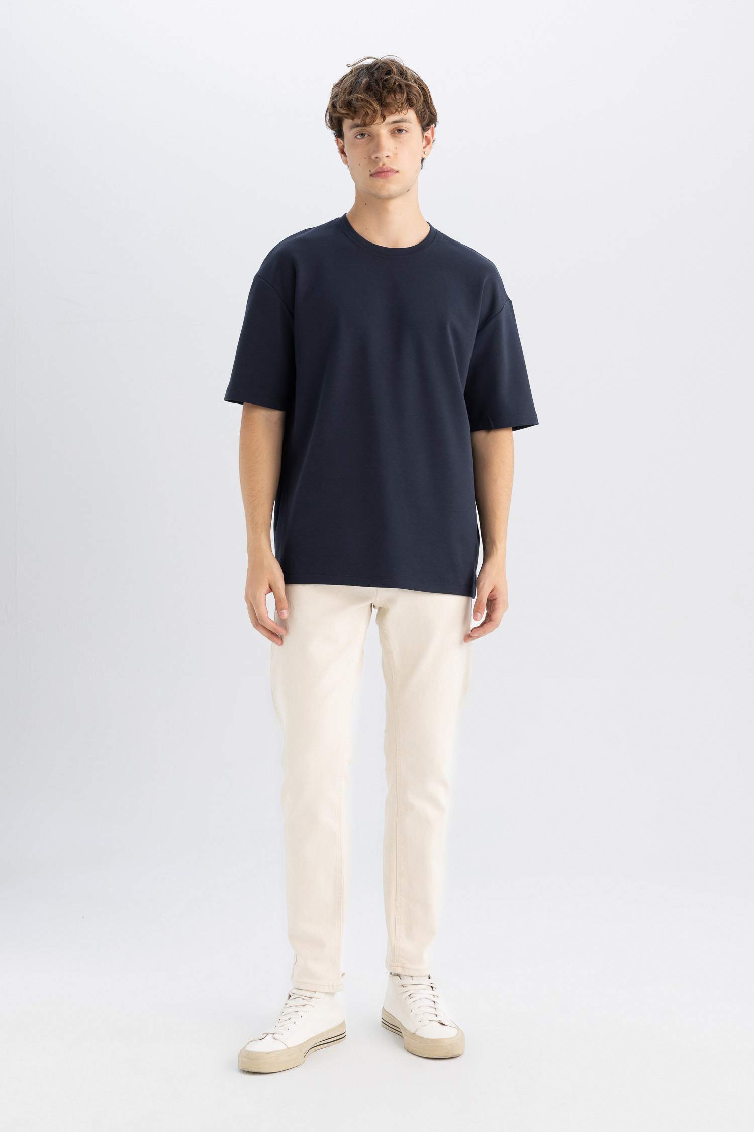 Boxy Fit Bisiklet Yaka Pamuklu Kısa Kollu Basic Düz Ağır Kumaş Tişört