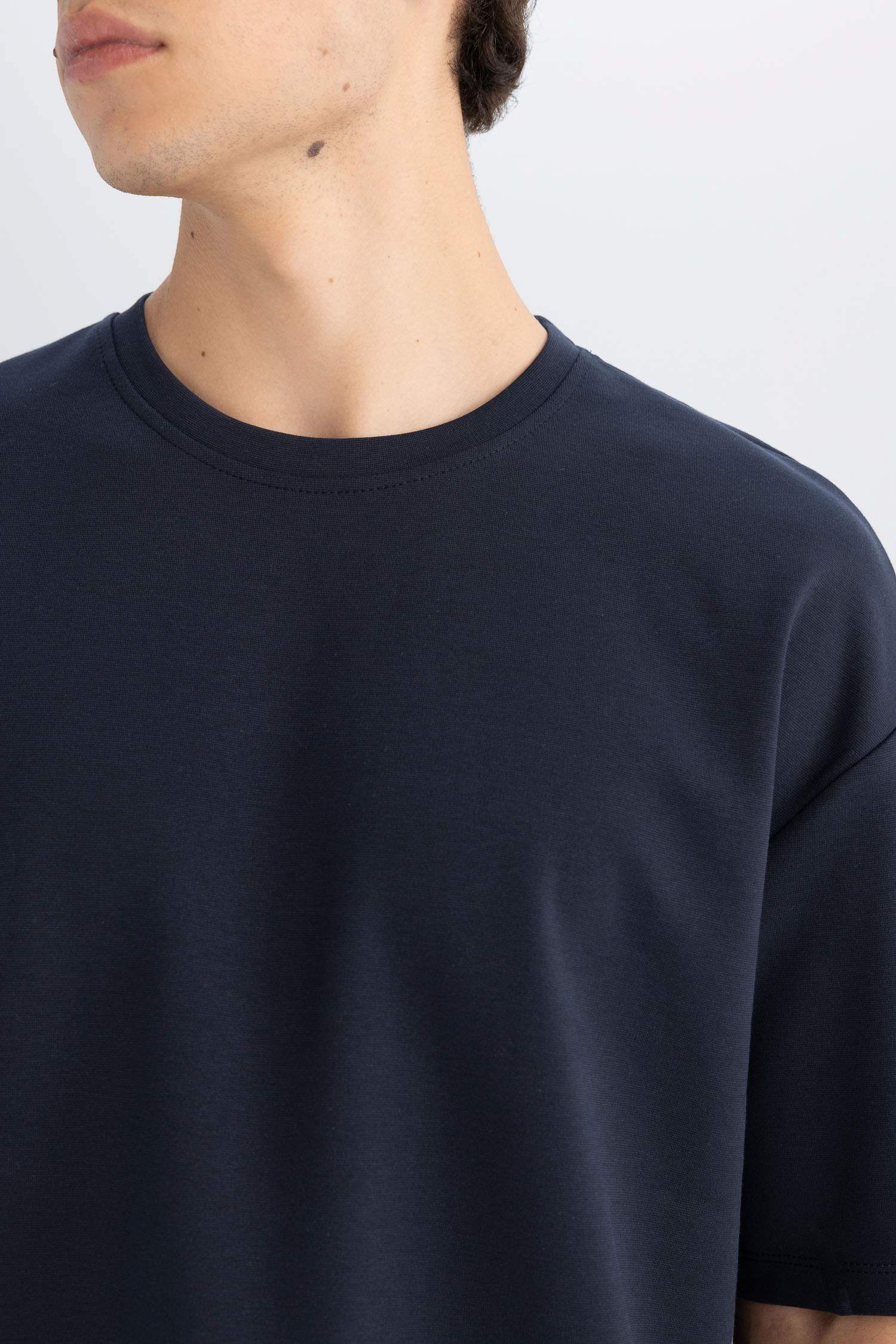 Boxy Fit Bisiklet Yaka Pamuklu Kısa Kollu Basic Düz Ağır Kumaş Tişört