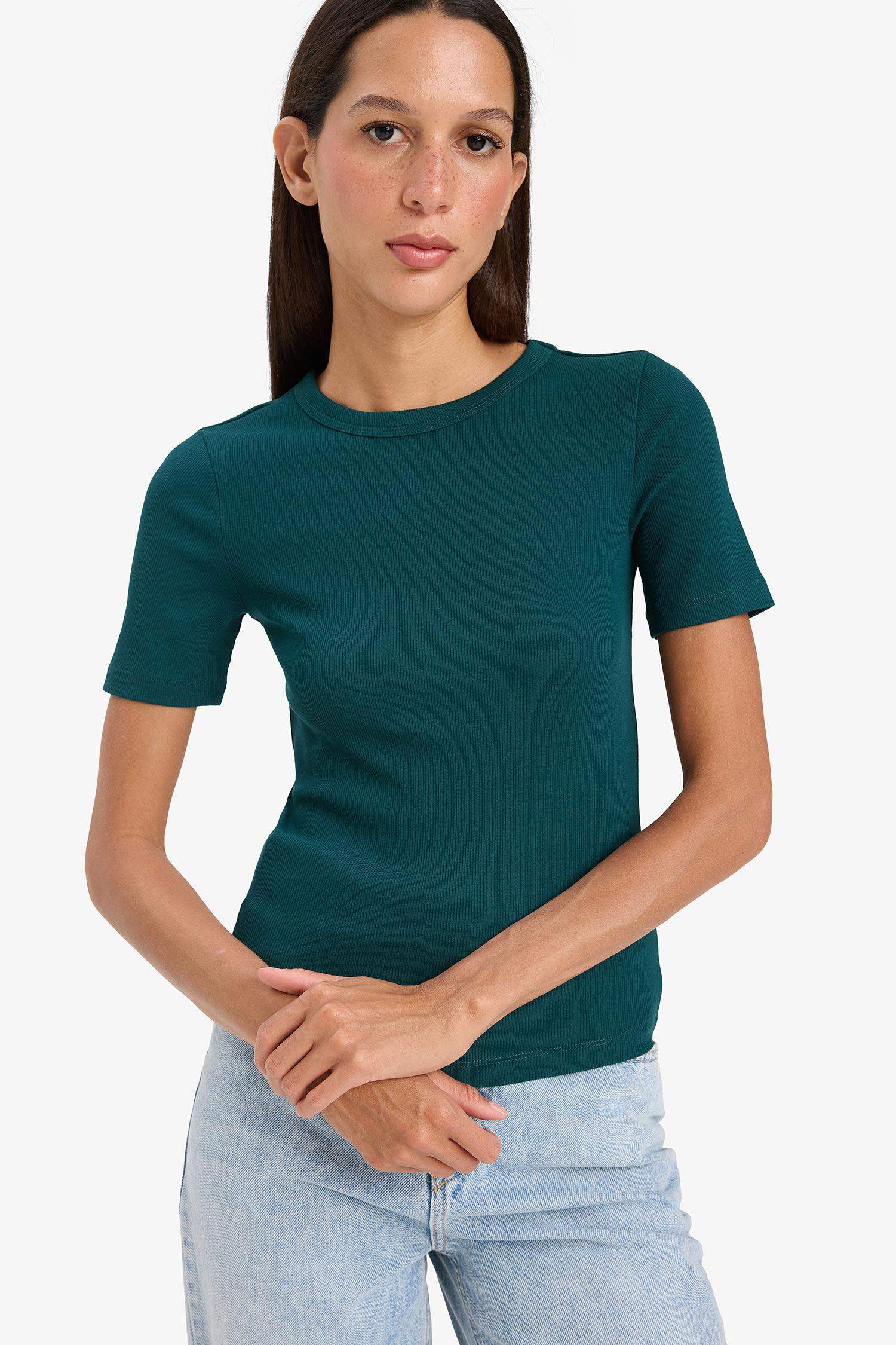 Облегающая футболка с круглым вырезом и короткими рукавами из кашкорсе