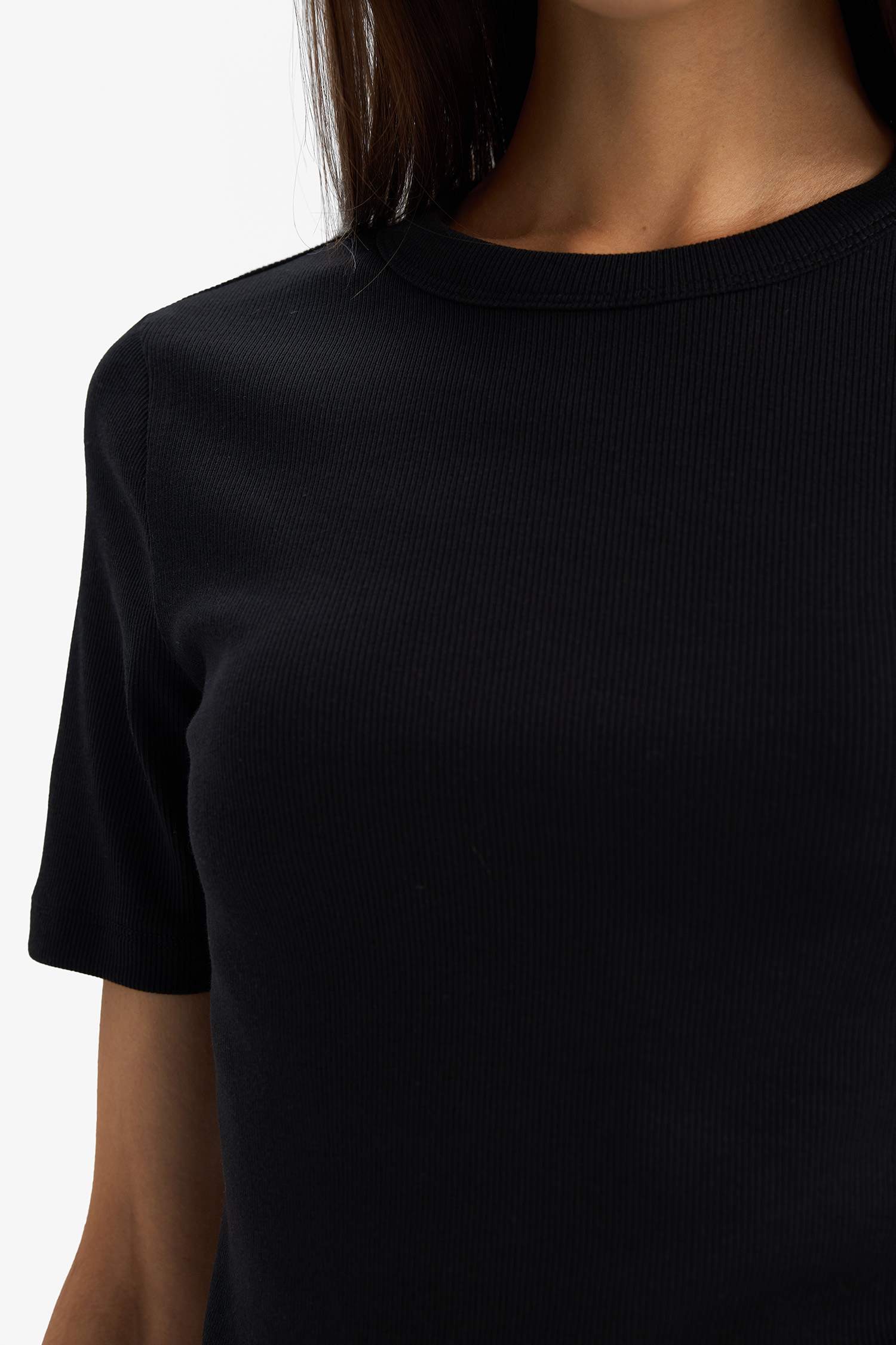 Woman Short Sleeve T-Shirt