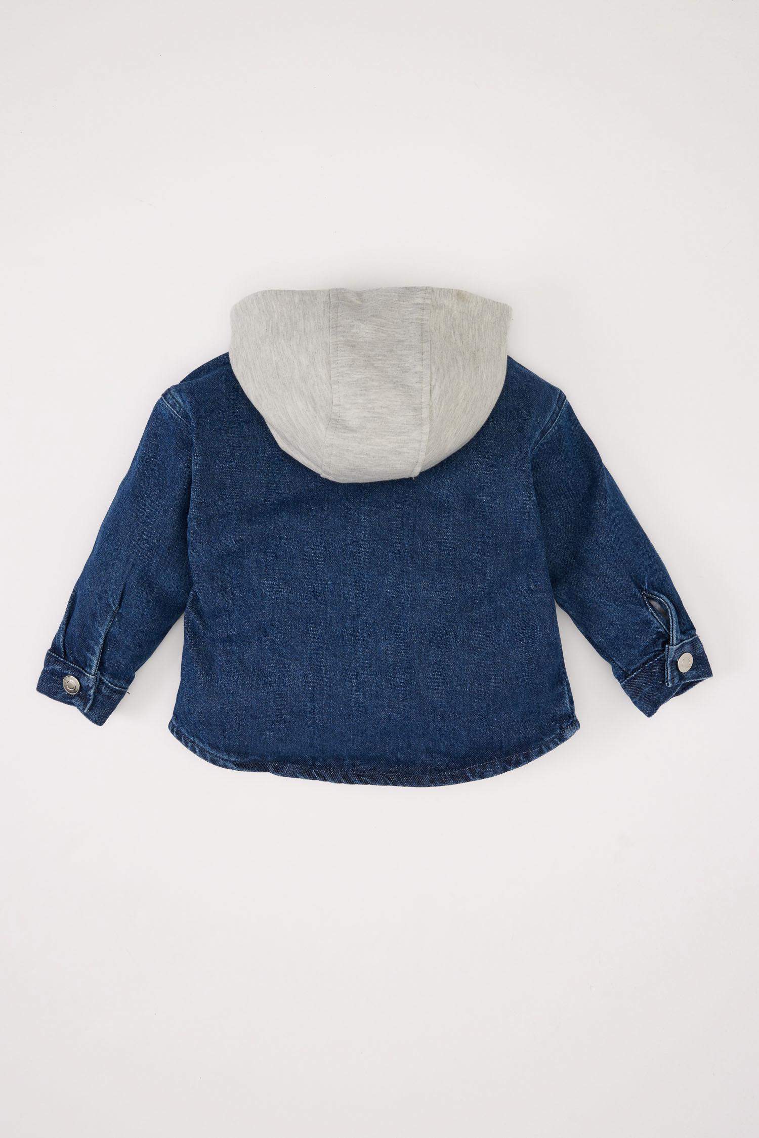 جاكيت جينز ولادي بغطاء للرأس