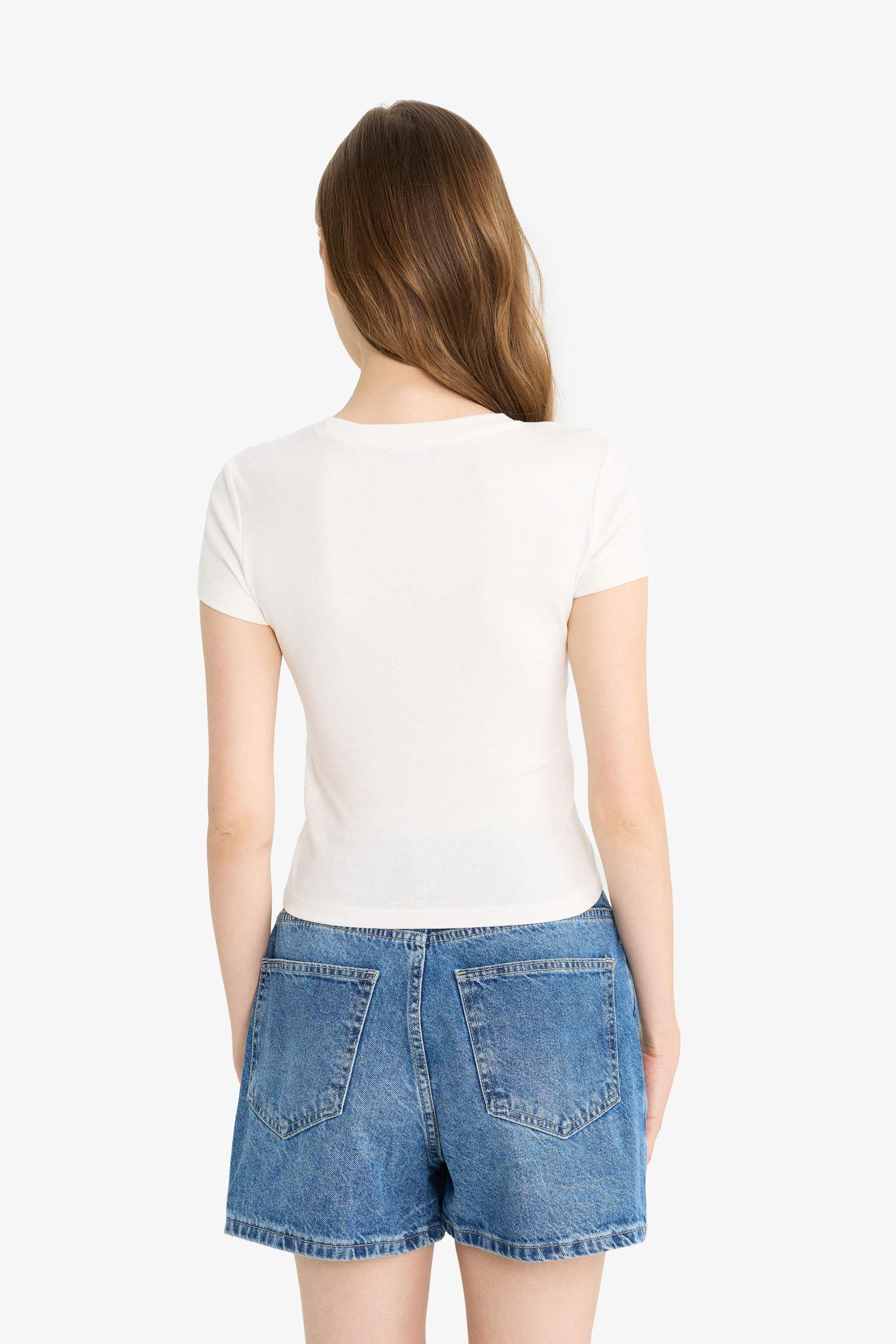 تيشيرت ضيق نص كم عادي برقبة مستديرة