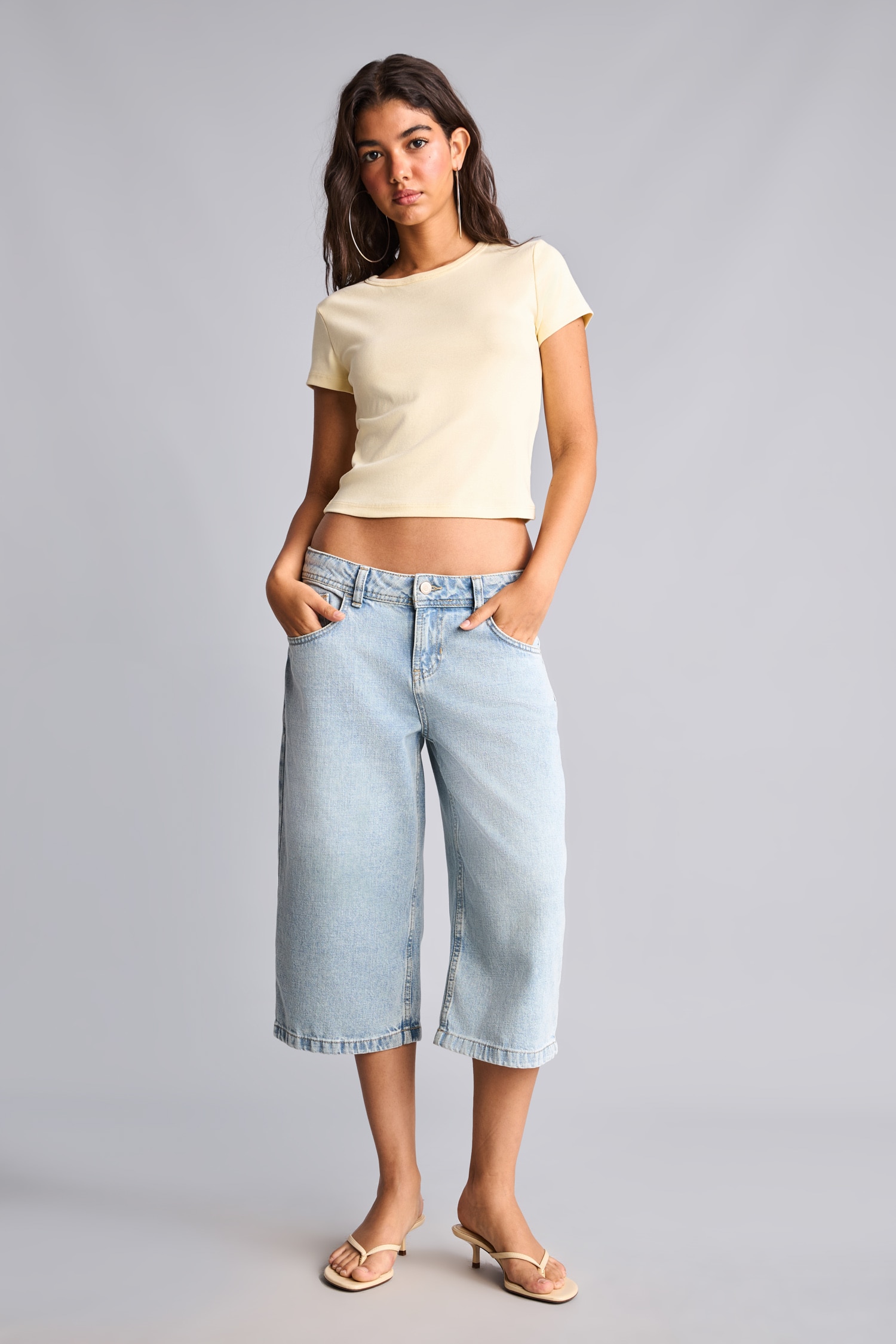 DeFacto Fitted Bisiklet Yaka Ribana Basic Tişört görsel 2