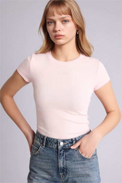 DeFacto Fitted Bisiklet Yaka Ribana Basic Tişört