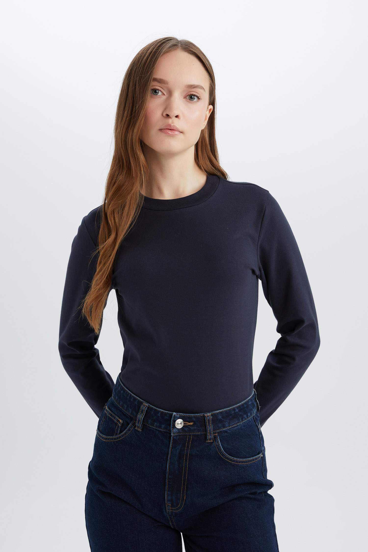 Regular Fit Bisiklet Yaka Basic Düz Pamuklu Uzun Kollu Tişört