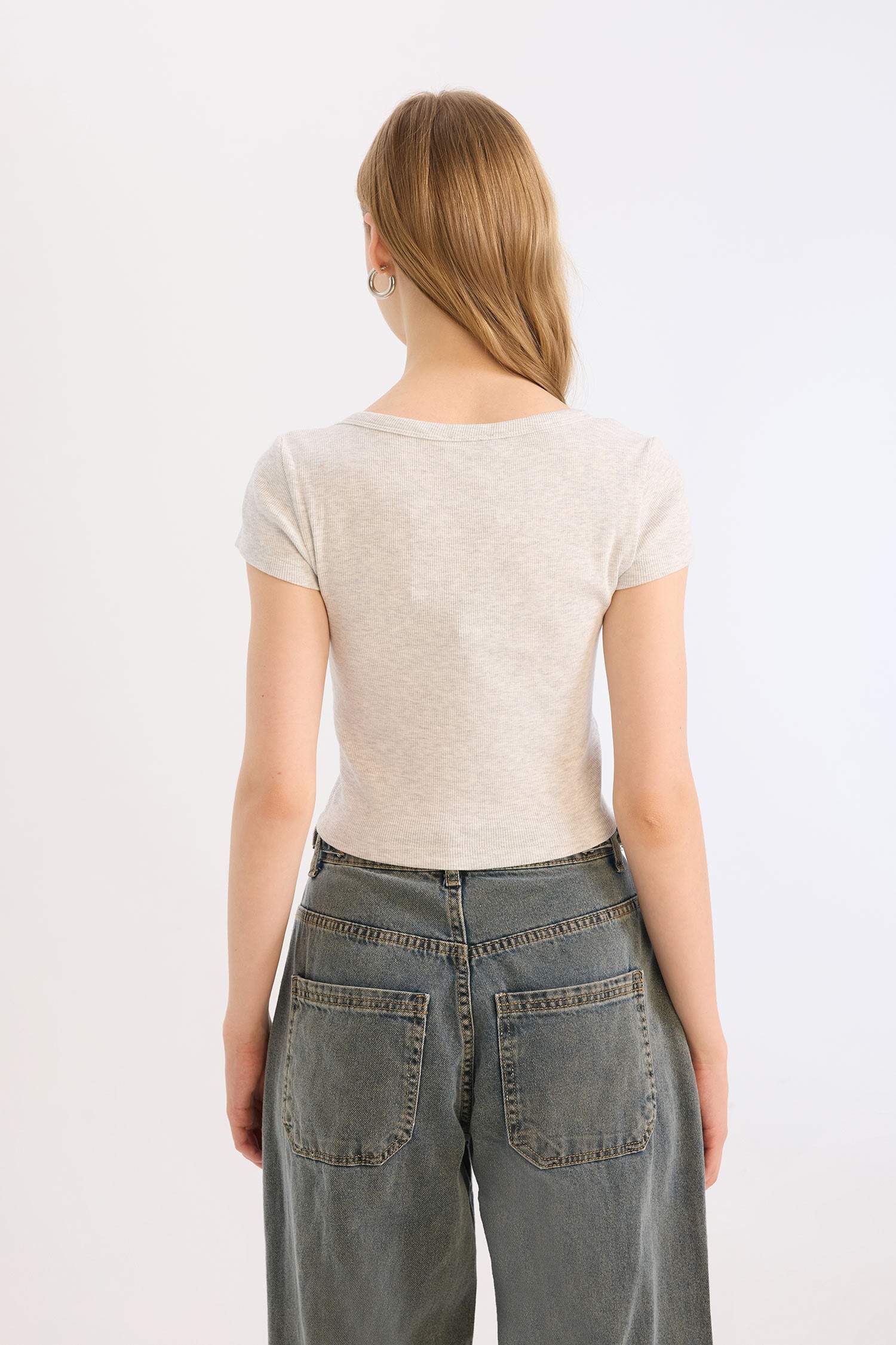 Coool V Yaka Fitted Fitilli Kaşkorse Kısa Kollu Tişört