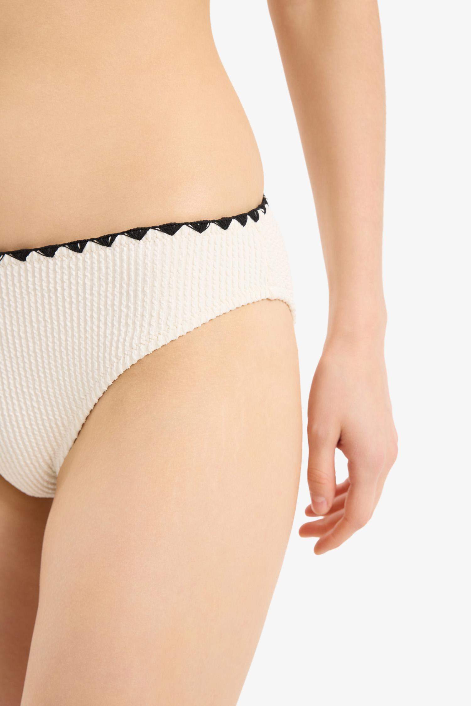 Fall in Love Regular Fit Crepe Bikini Bottom